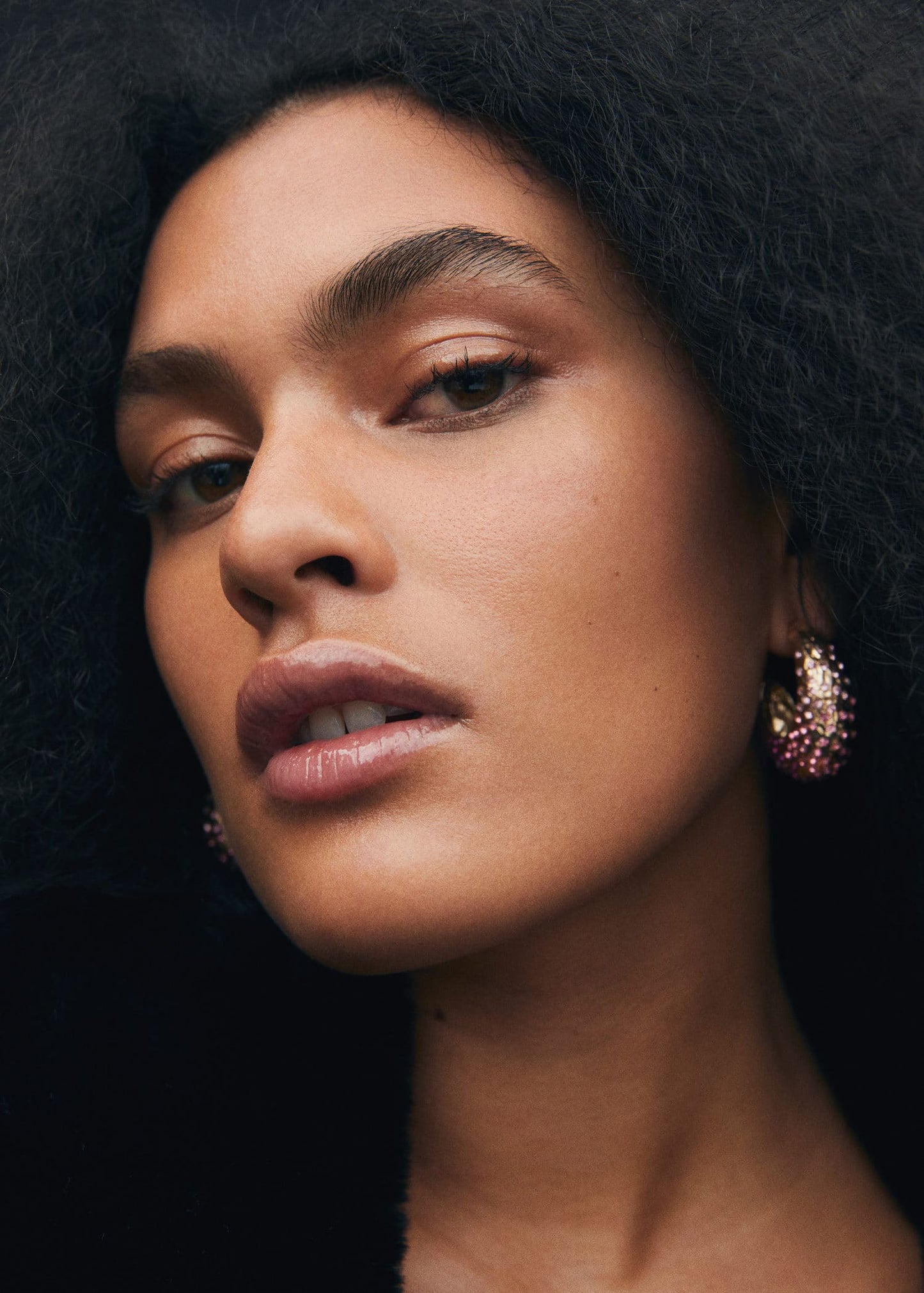 Pendientes Aros Cristales Dorado