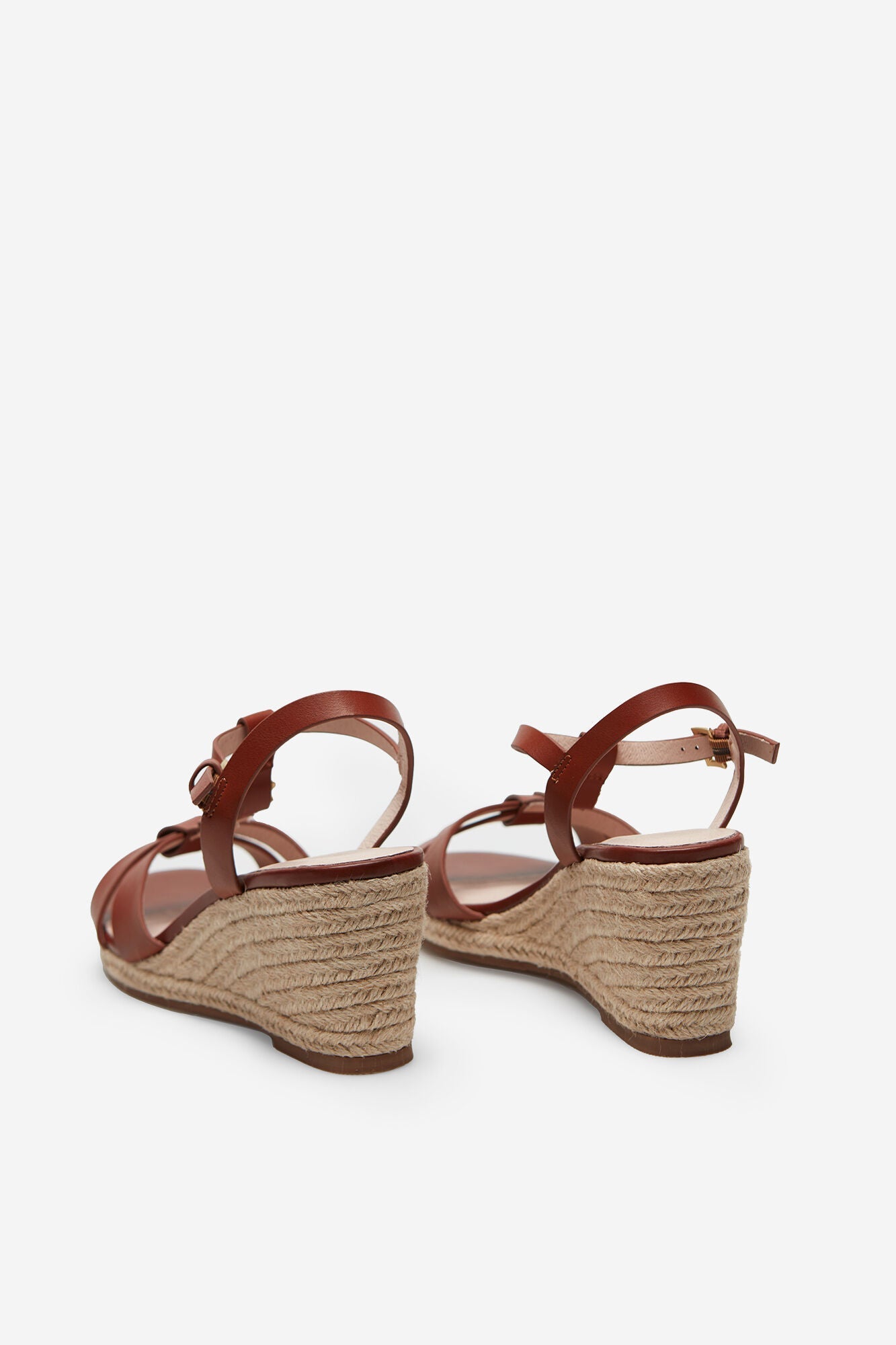 Sandalias Cuña Hebillas Café
