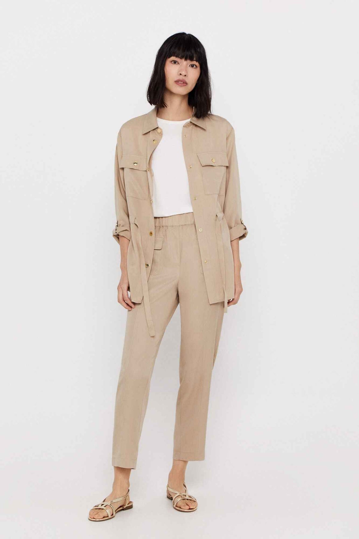Pantalón Bolsillos Beige