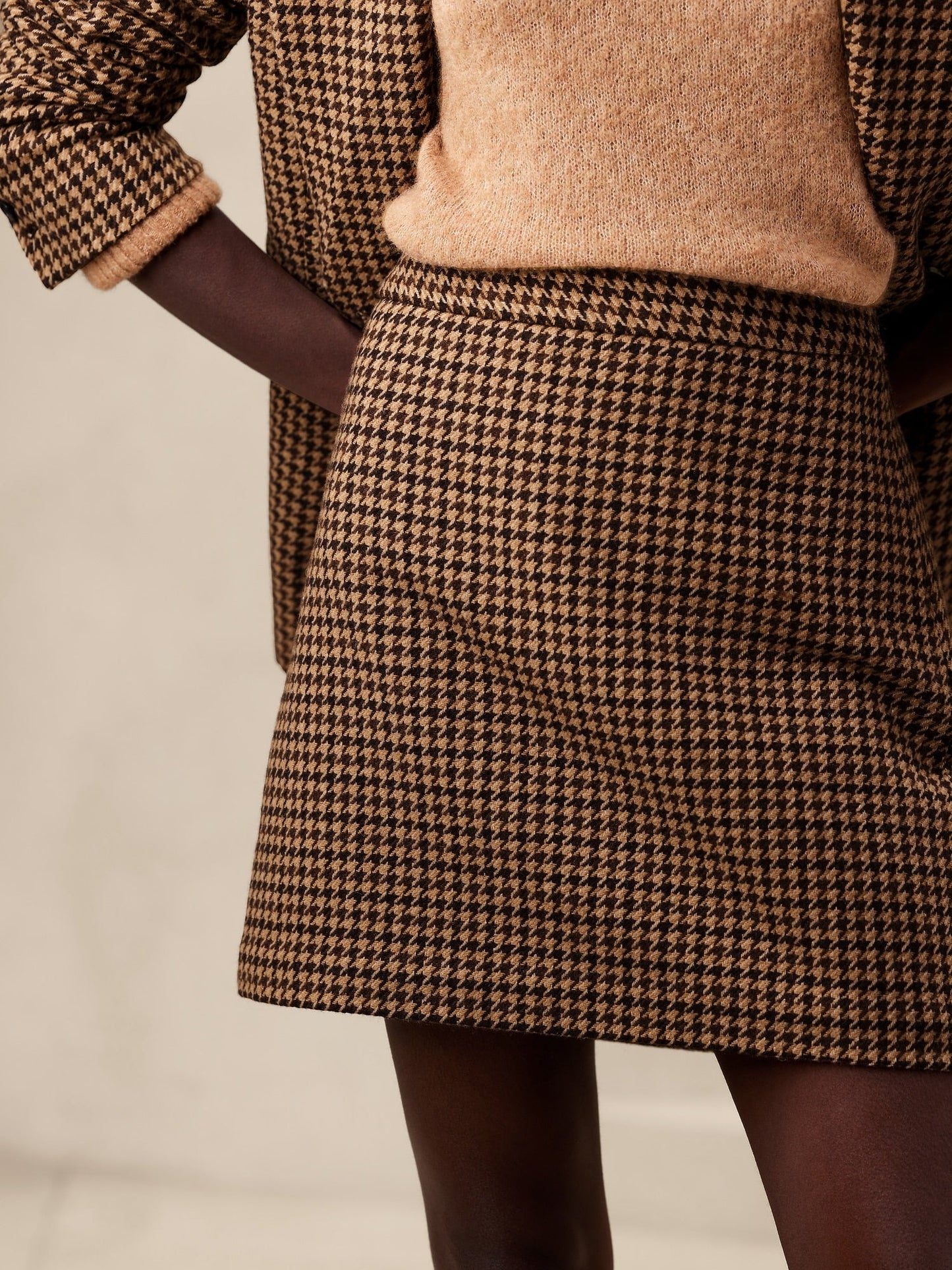 Houndstooth Mini Skirt
