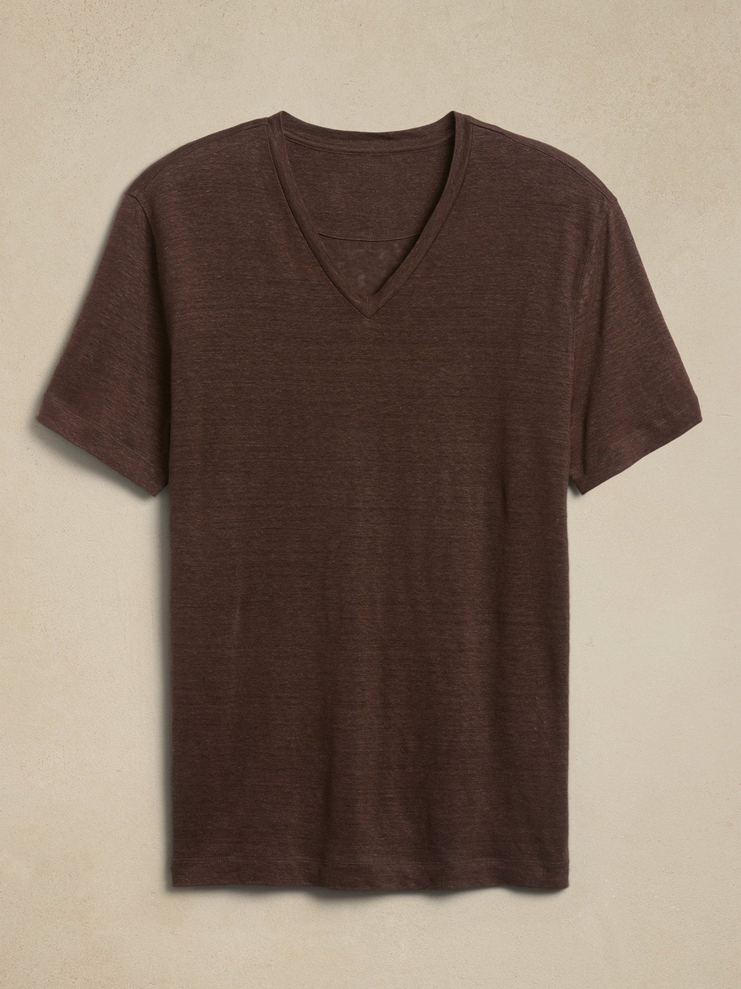 Camiseta De Lino Cuello V Café