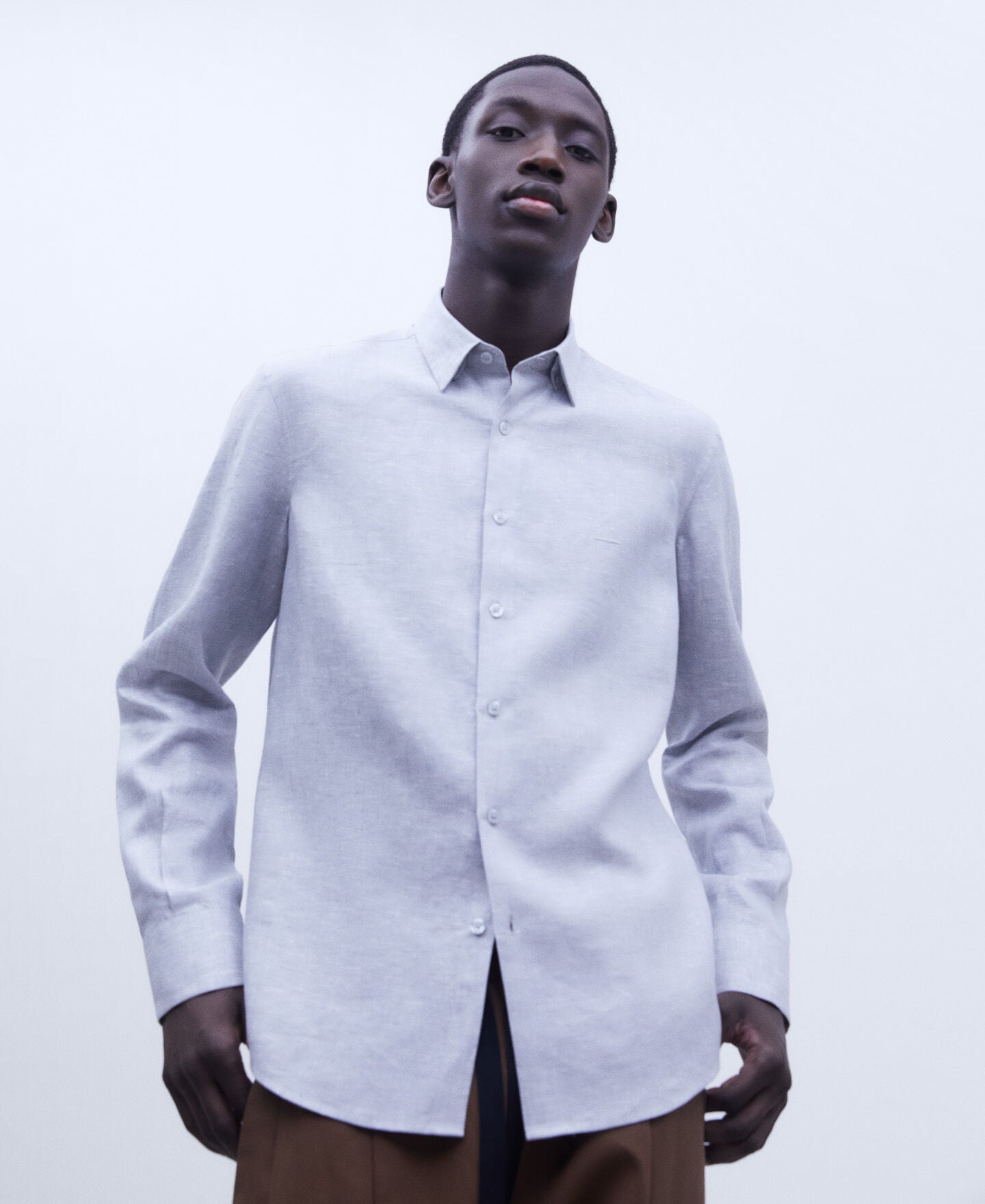 Camisa Botones Lino Gris