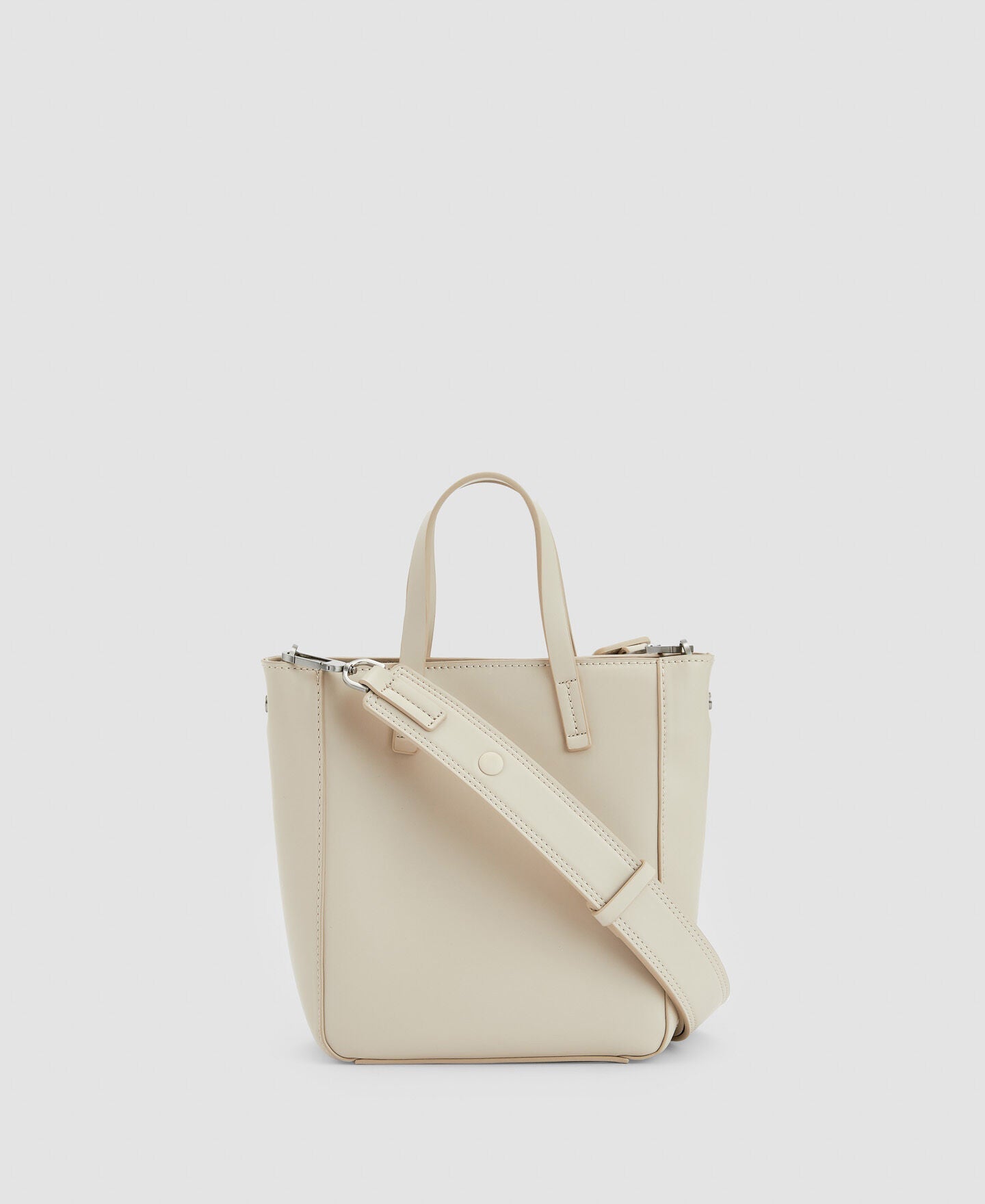 Bolso Con Bolsillos Beige