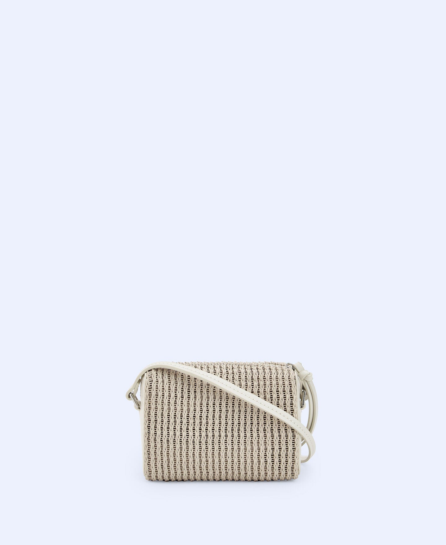 Bolso Trenzado Gris Claro