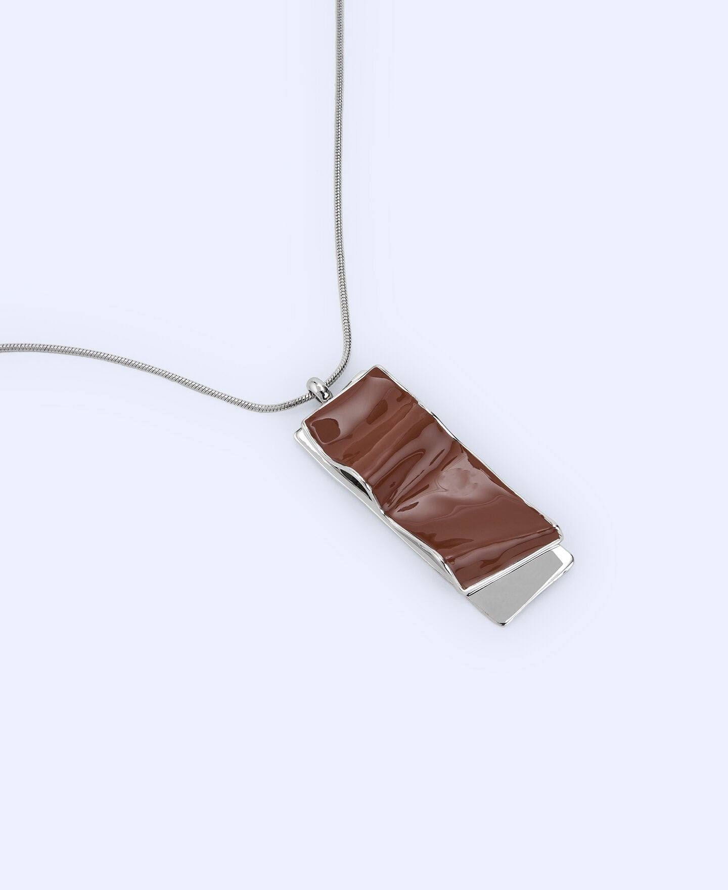 Collar Pliegue Café/Plateado