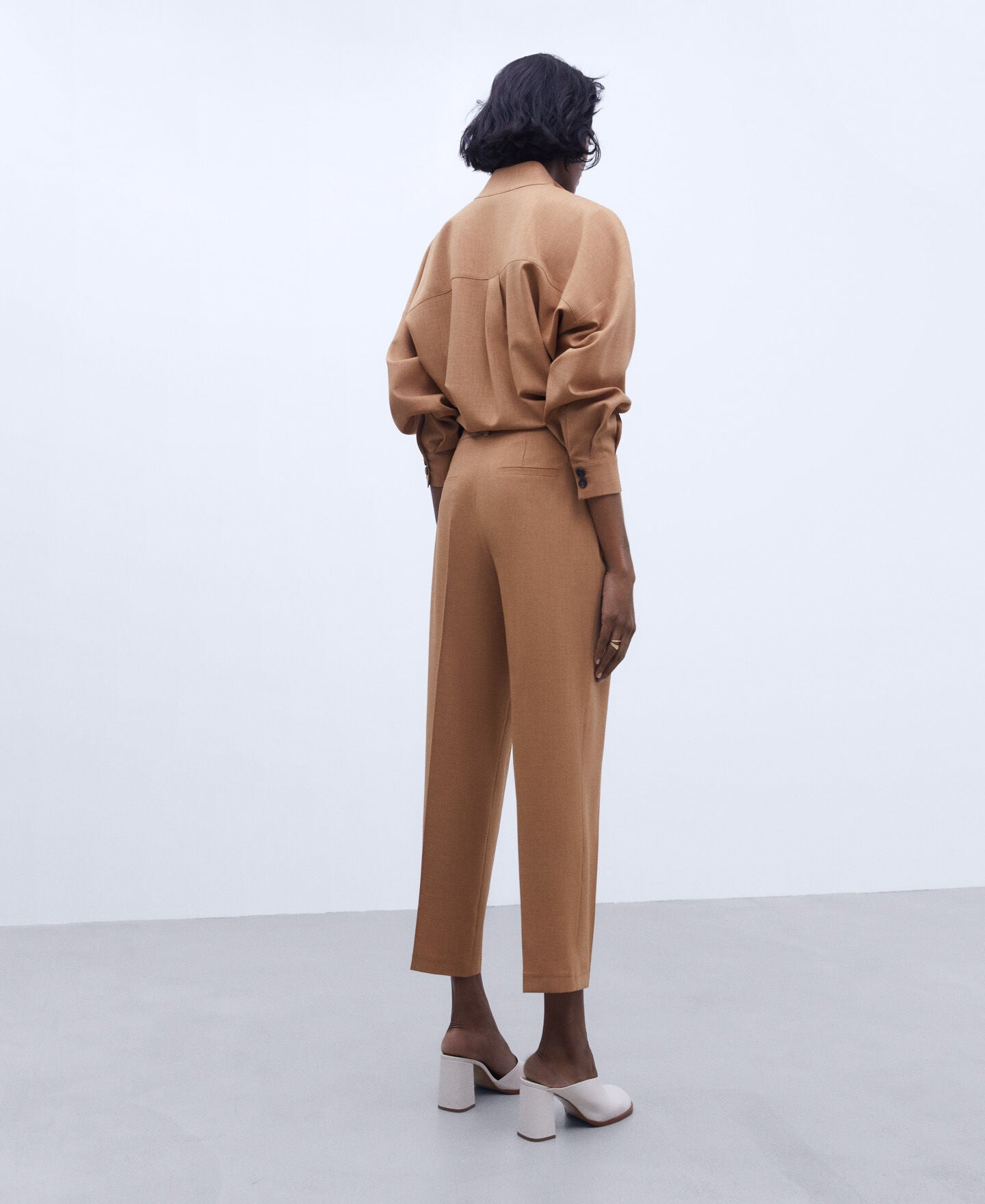Pantalones Brown