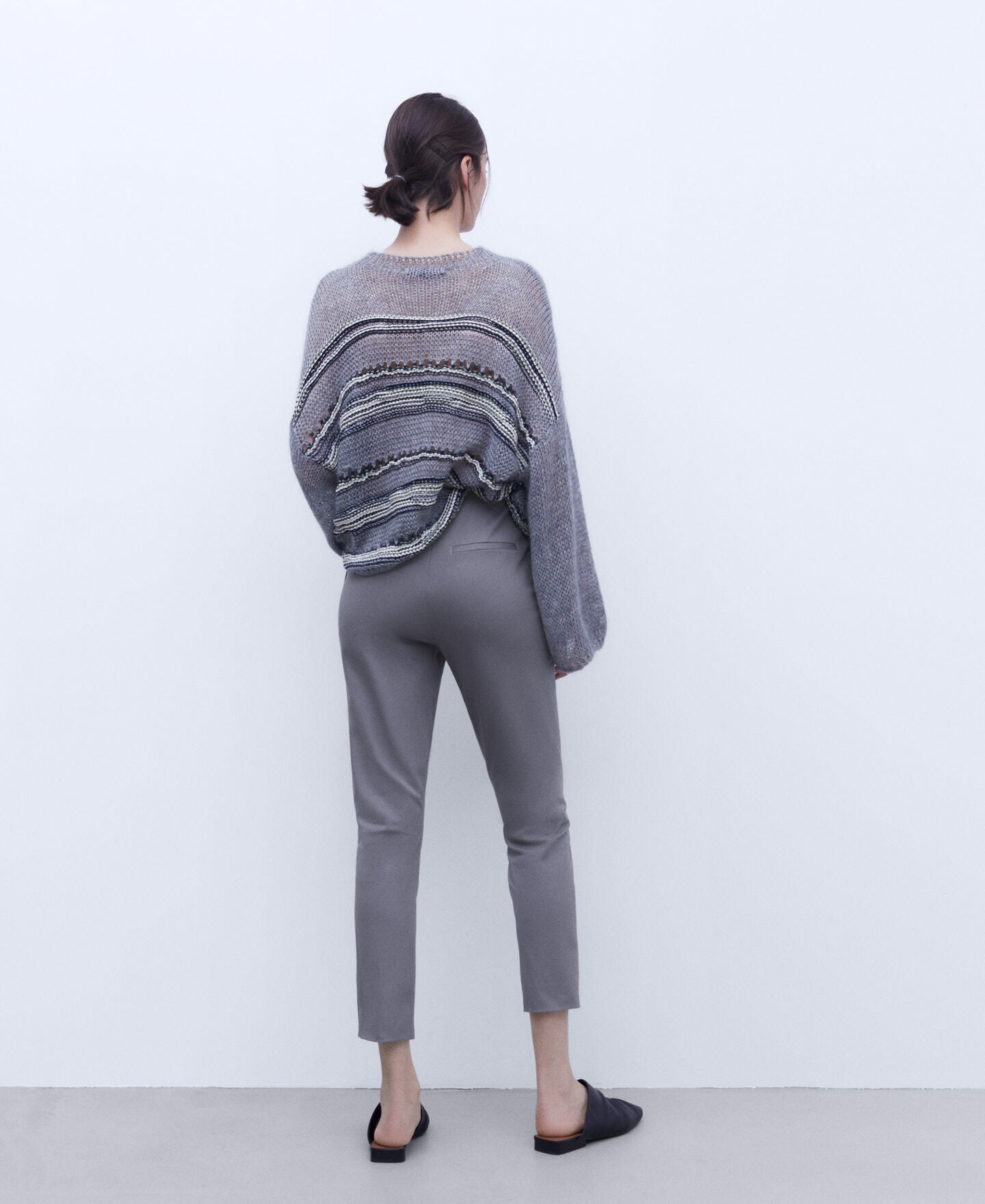 Pantalones Grey