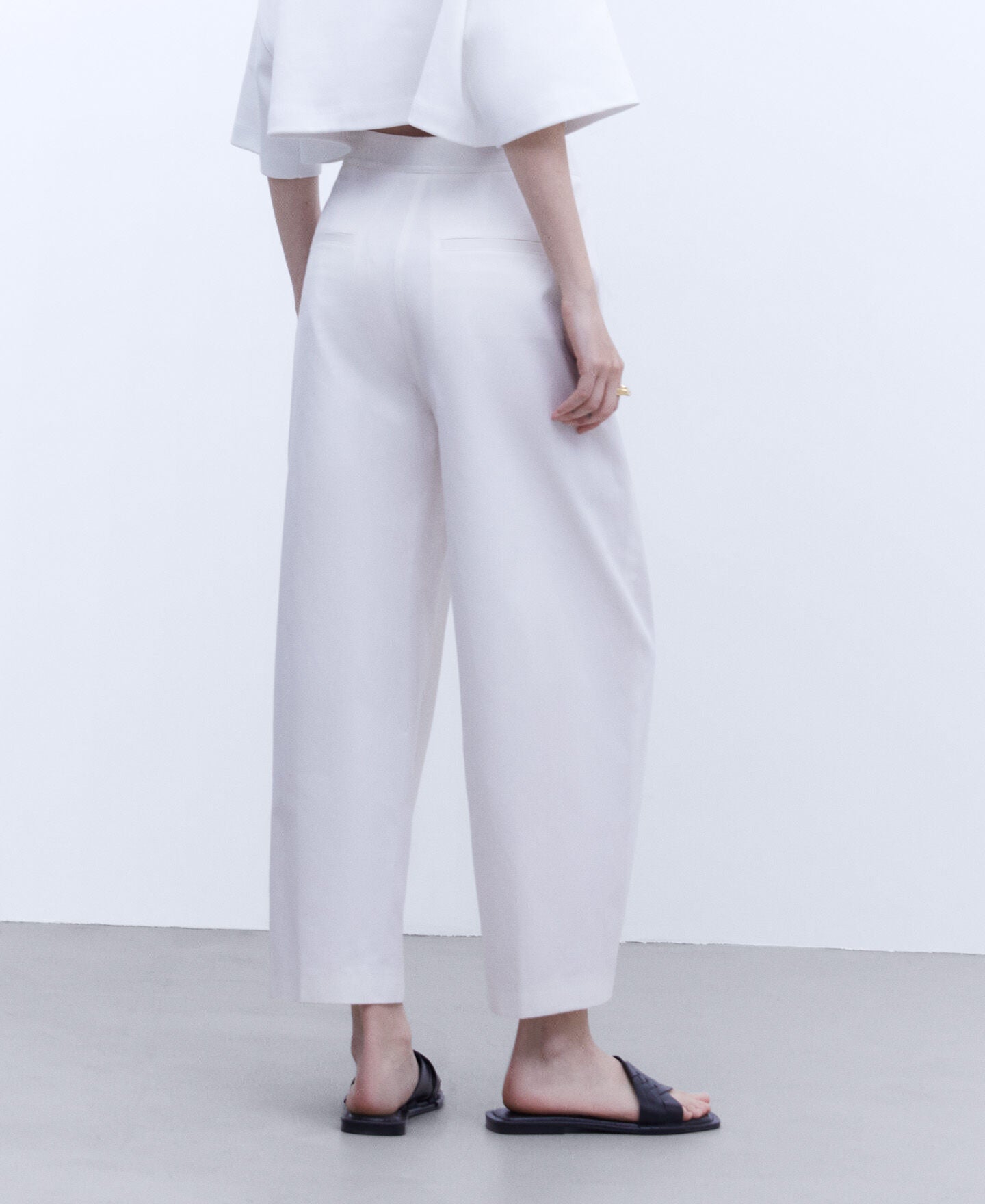 Pantalones White