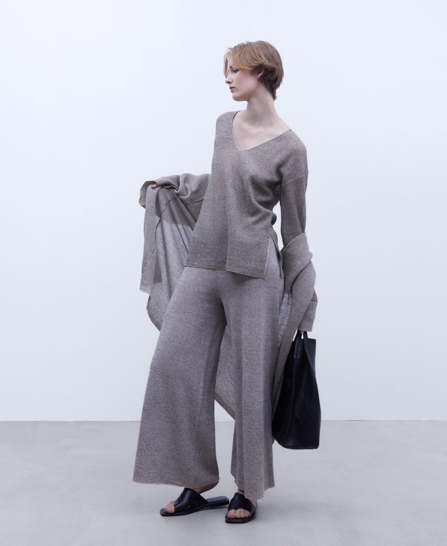 Pantalón Ancho Gris