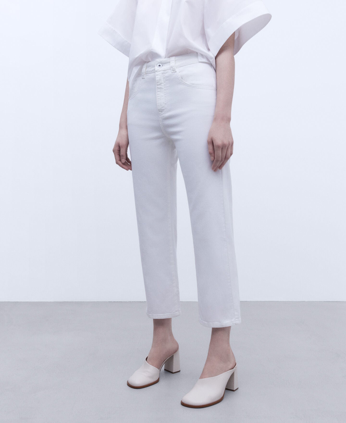 Pantalón Denim Bolsillo Blanco