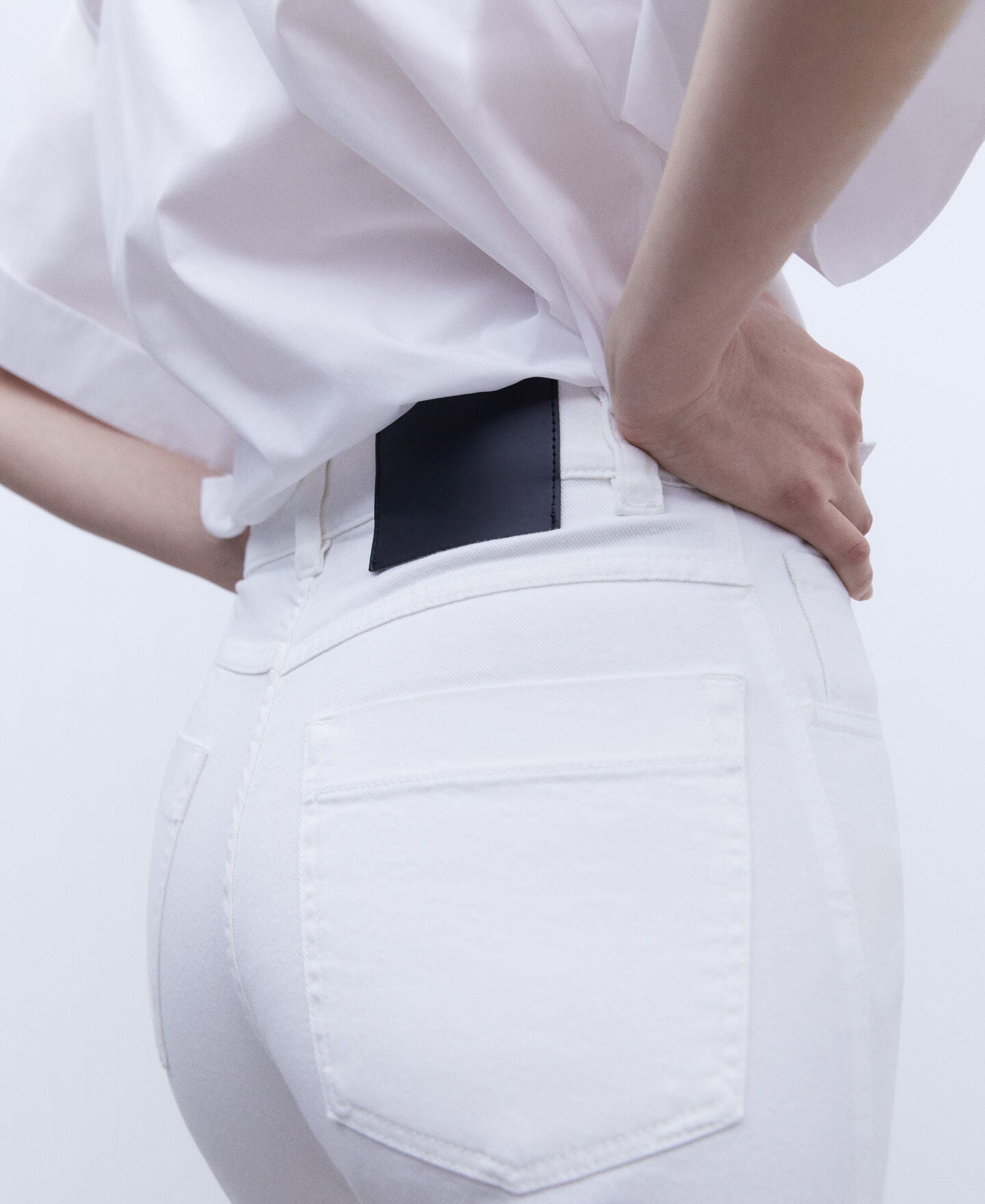 Pantalón Denim Bolsillo Blanco