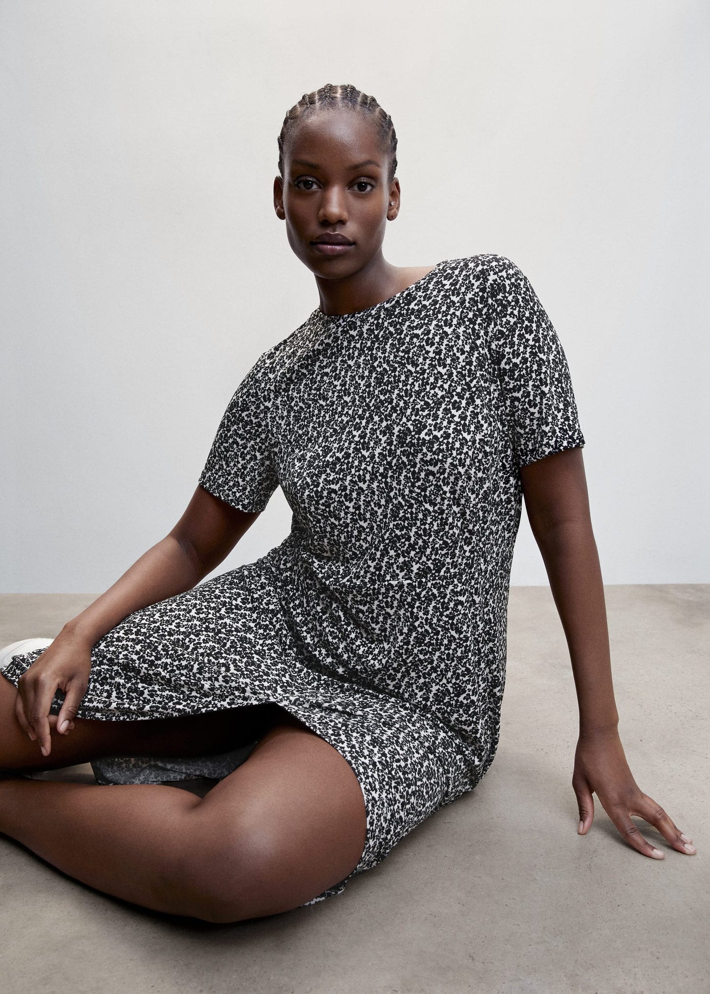 Vestido Estampado Abertura Negro