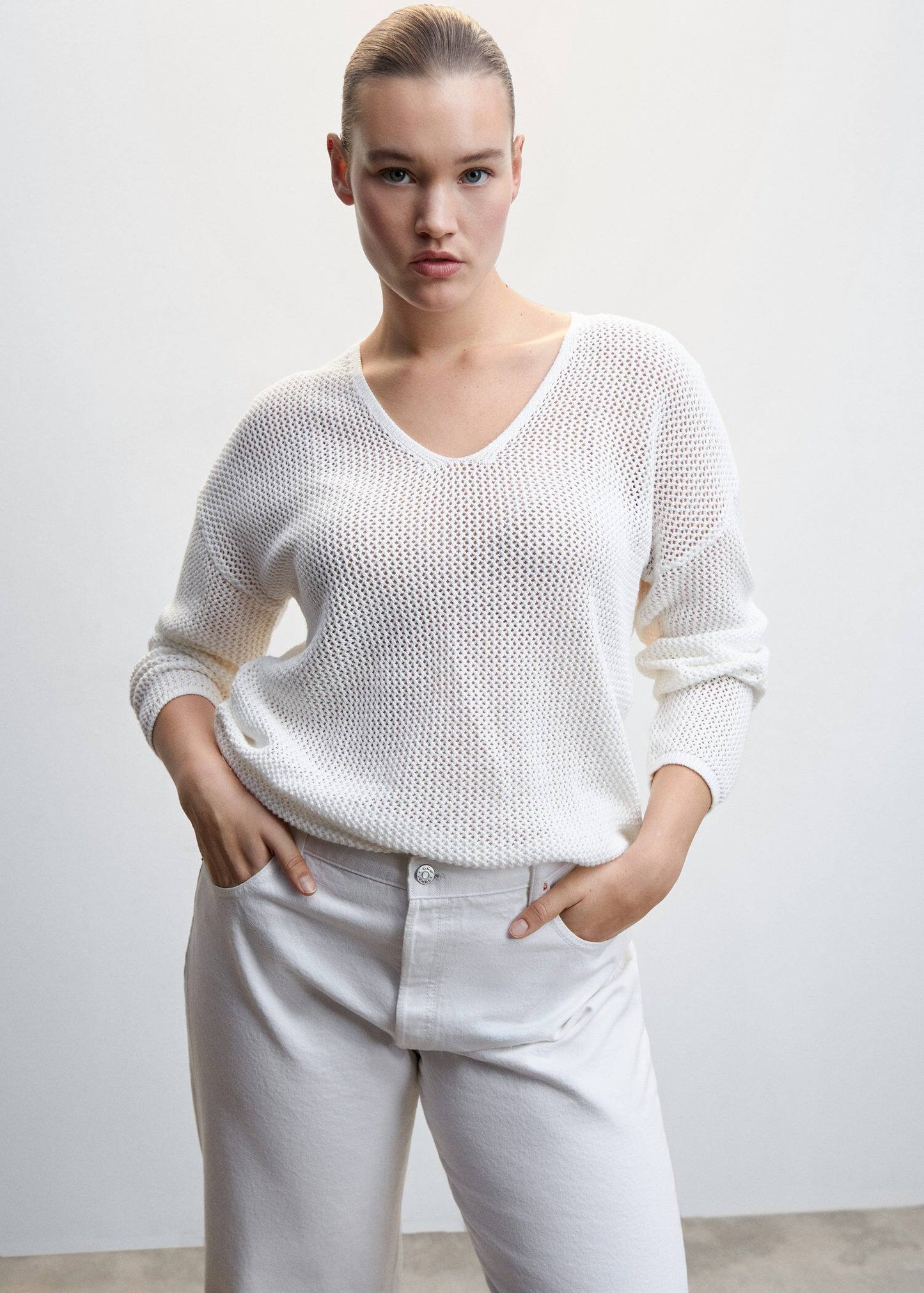 Sudadera Cuello Pico Blanco