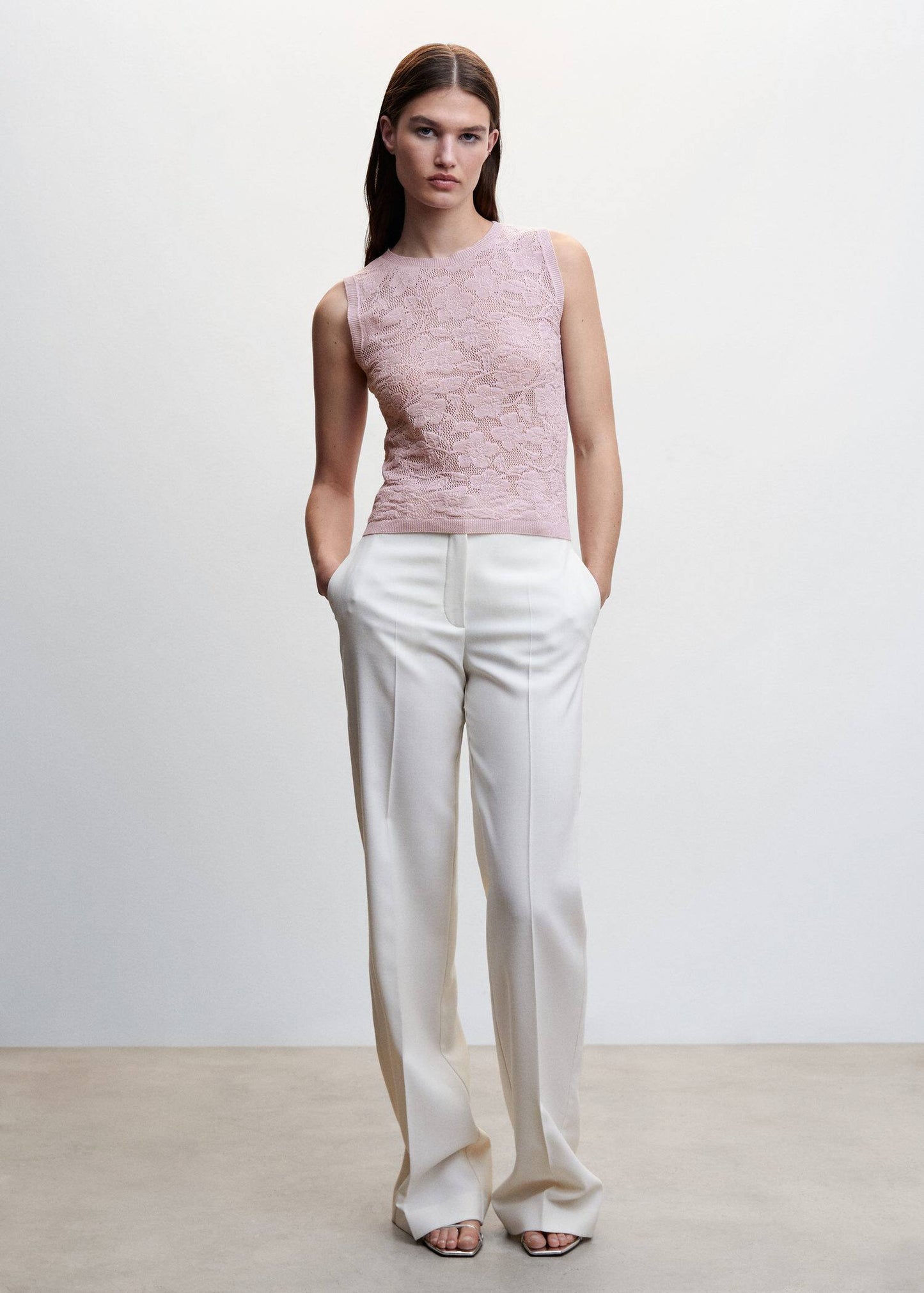 Top Punto Calado Floral Rosa