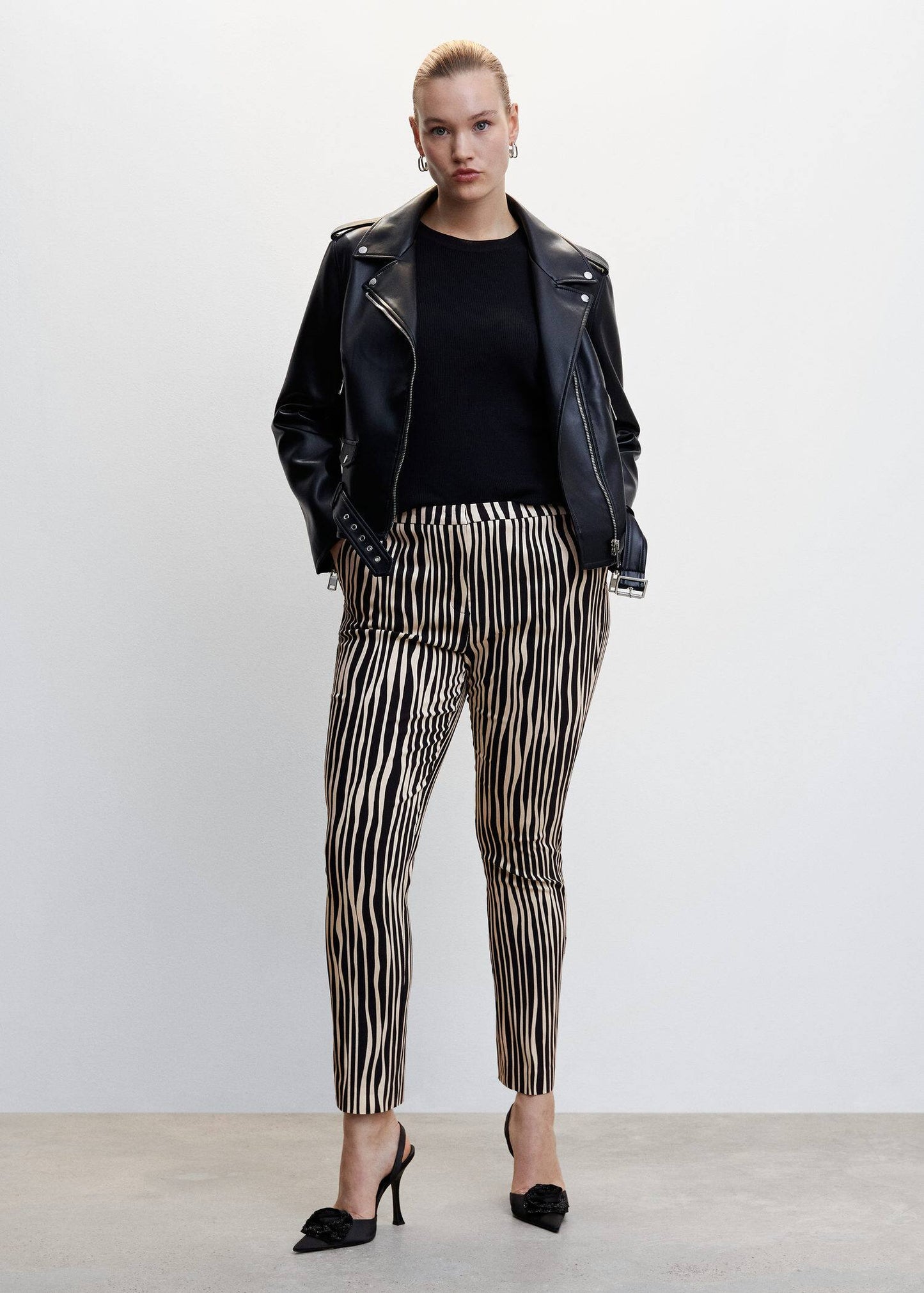 Pantalón Estampado Negro