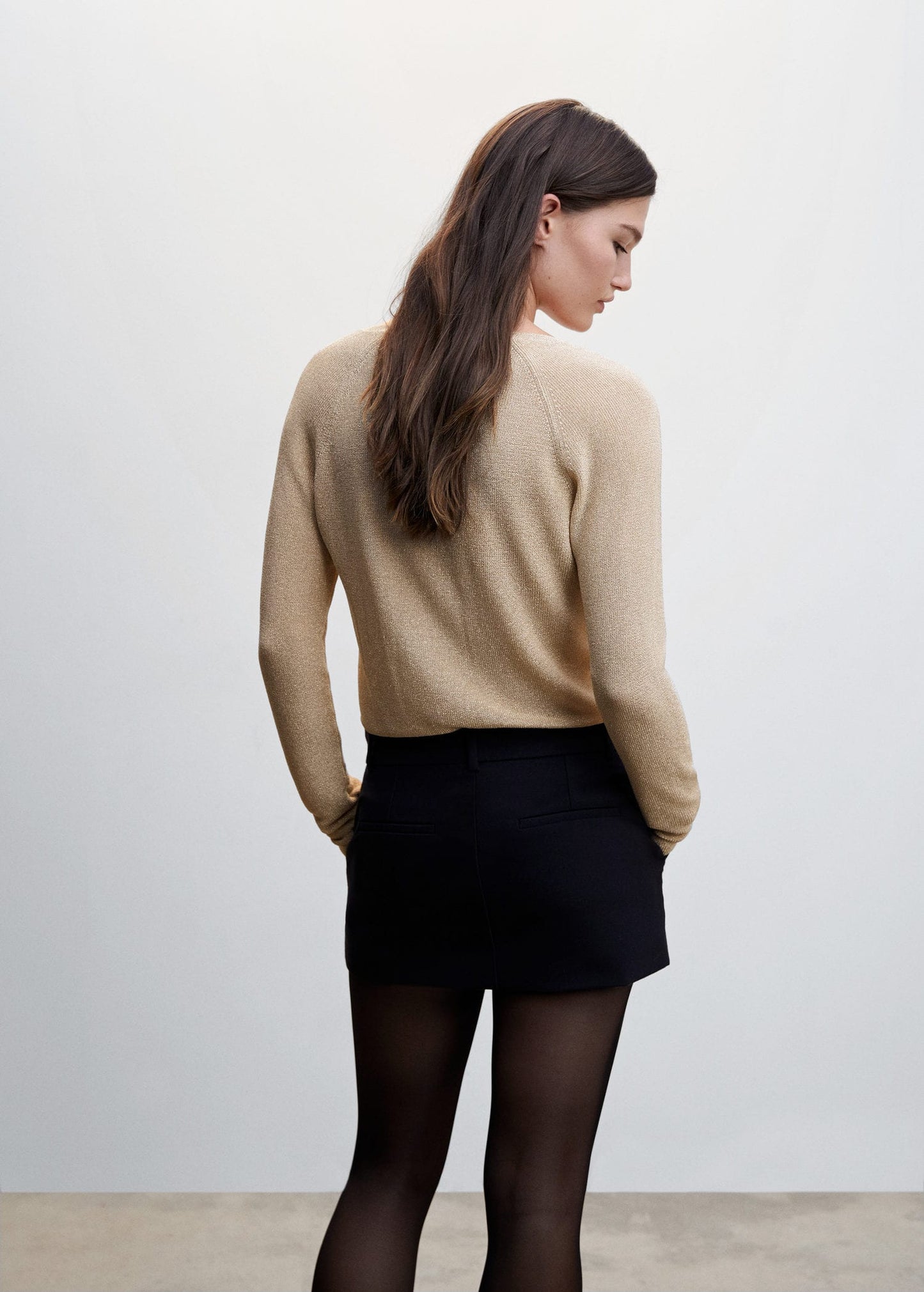 Sudadera Cuello Pico Beige
