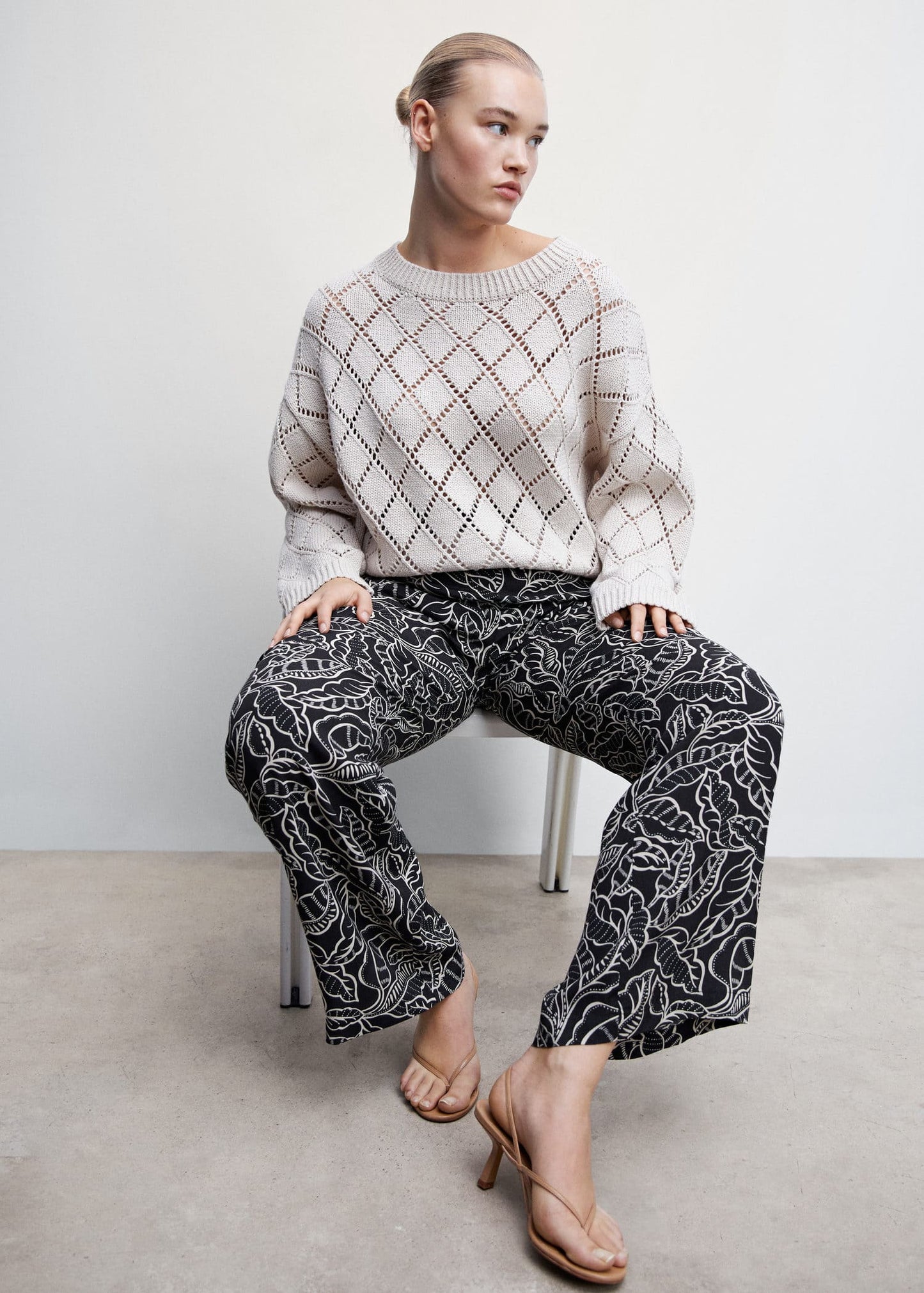Pantalón Palazzo Floral Negro