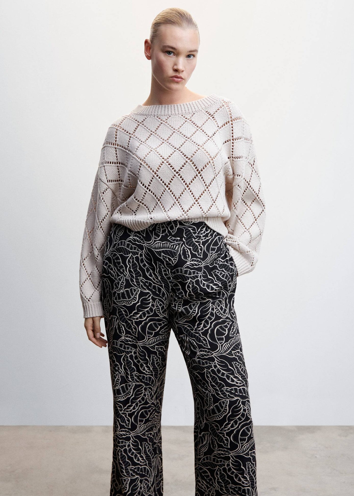 Pantalón Palazzo Floral Negro