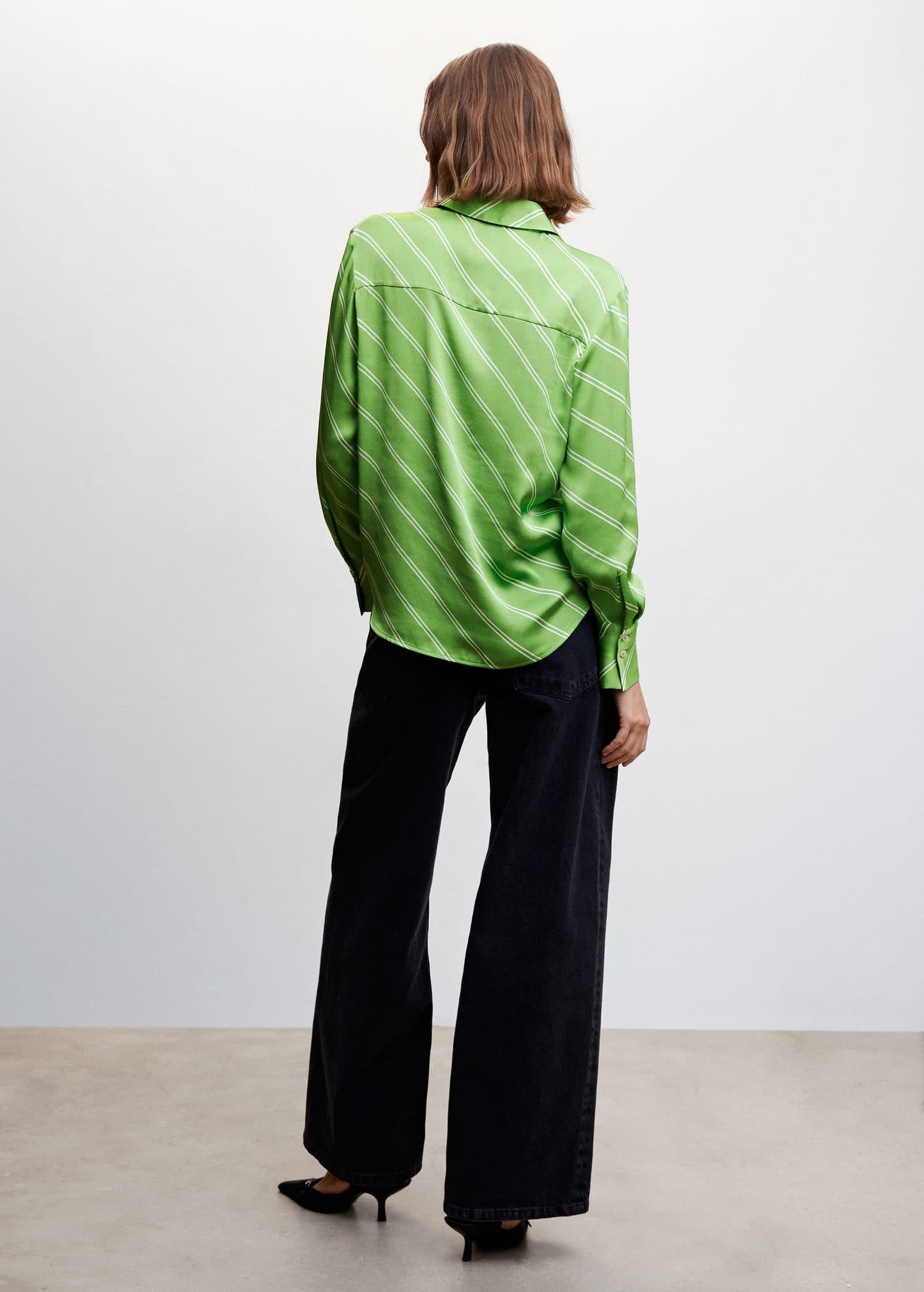 Blusa Fluida Satinada Verde
