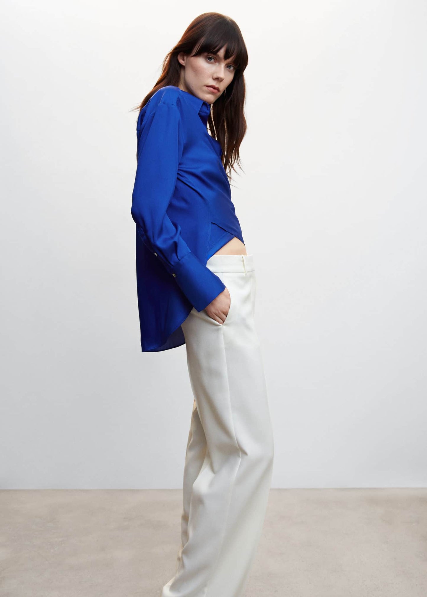 Blusa Cruzada Satinada Azul