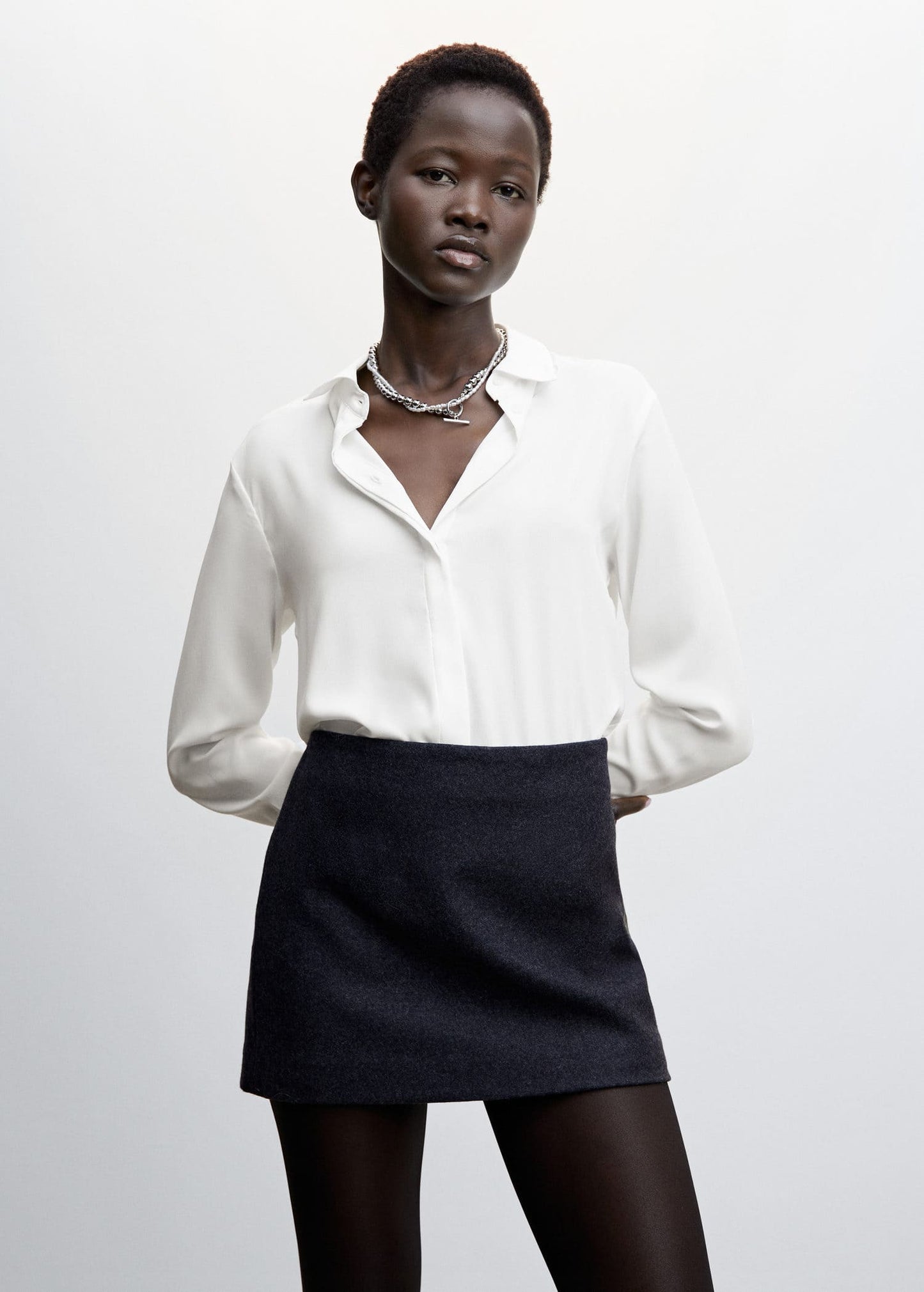 Blusas White