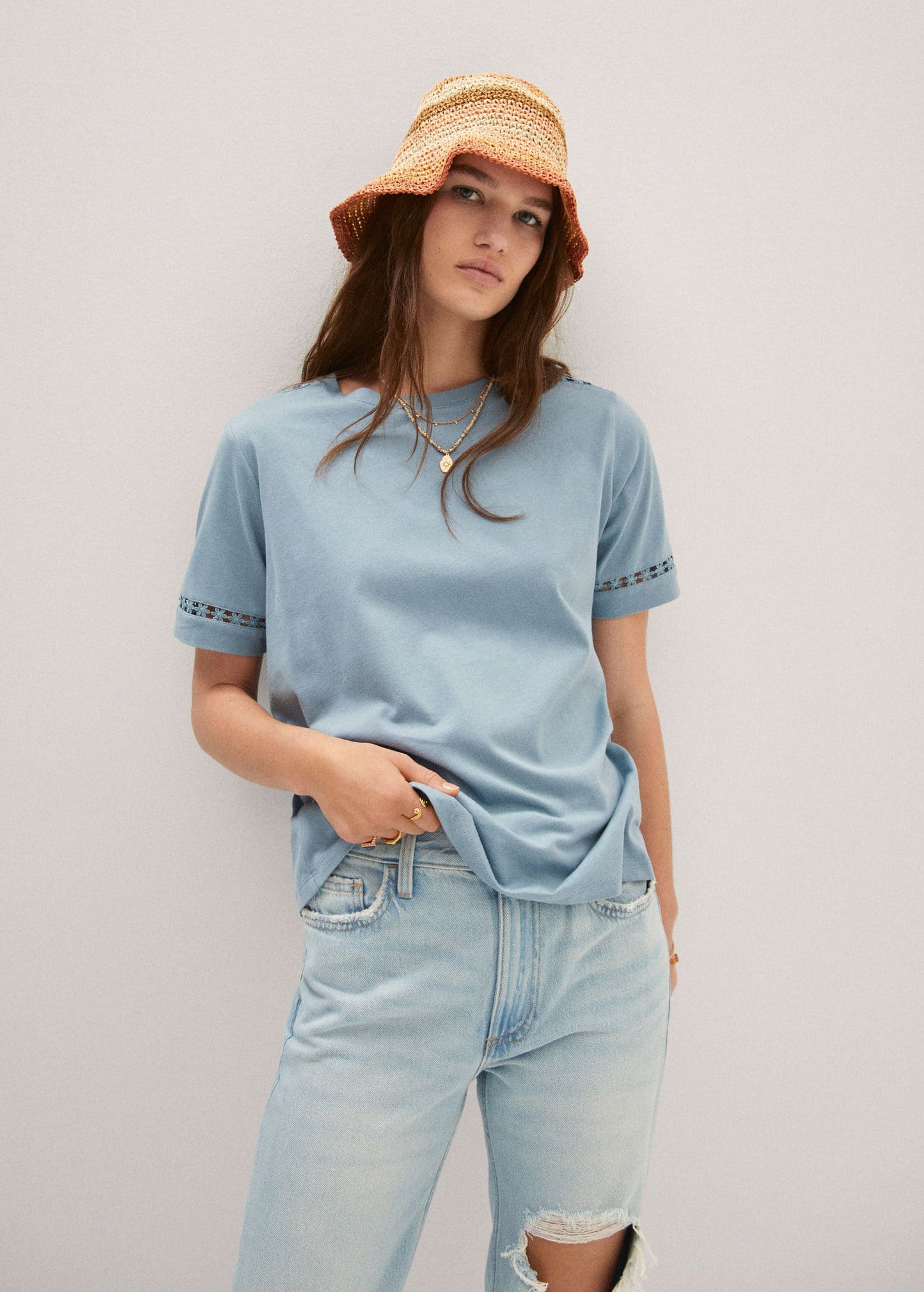 Camiseta Detalle Bordado Azul