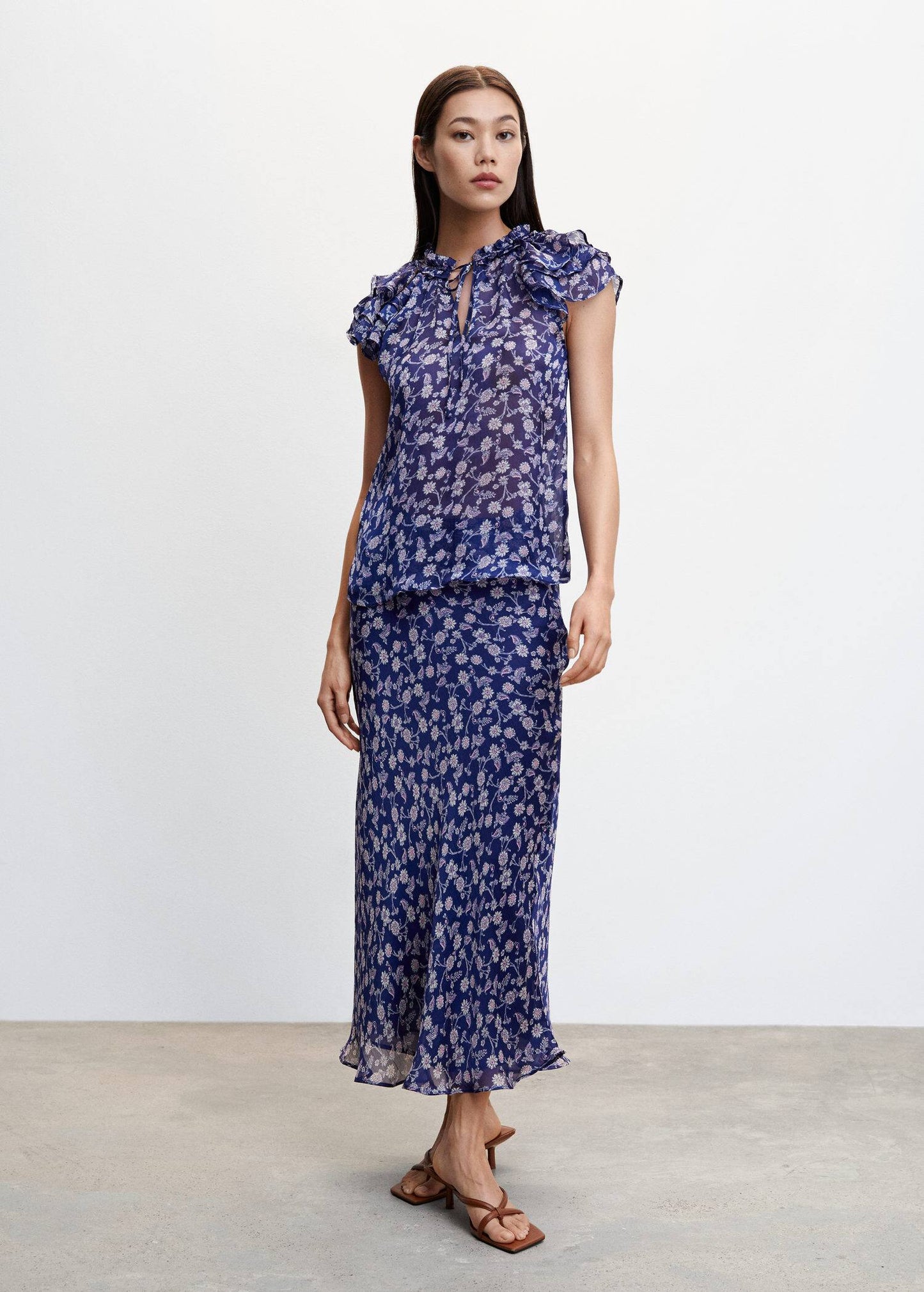 Blusa Floral Volantes Azul