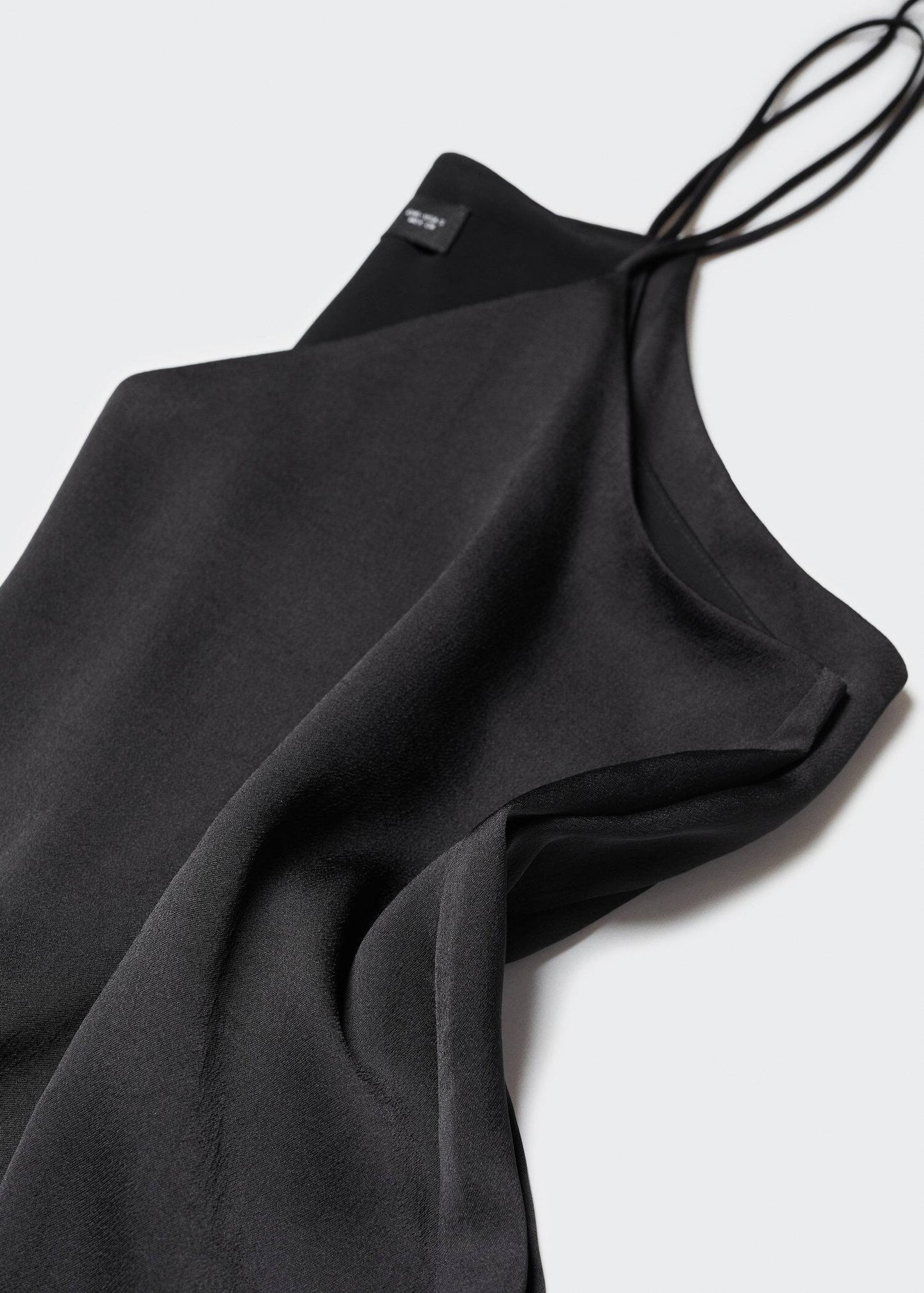 Top Tirantes Satinado Negro