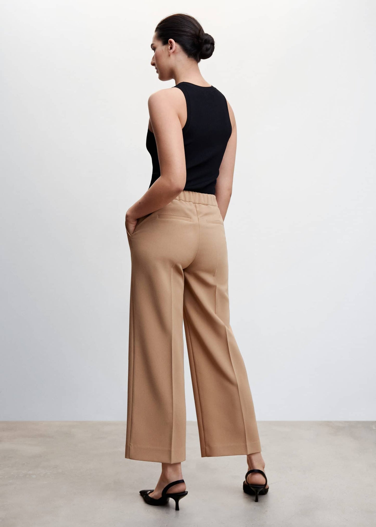 Pantalón Botones Beige