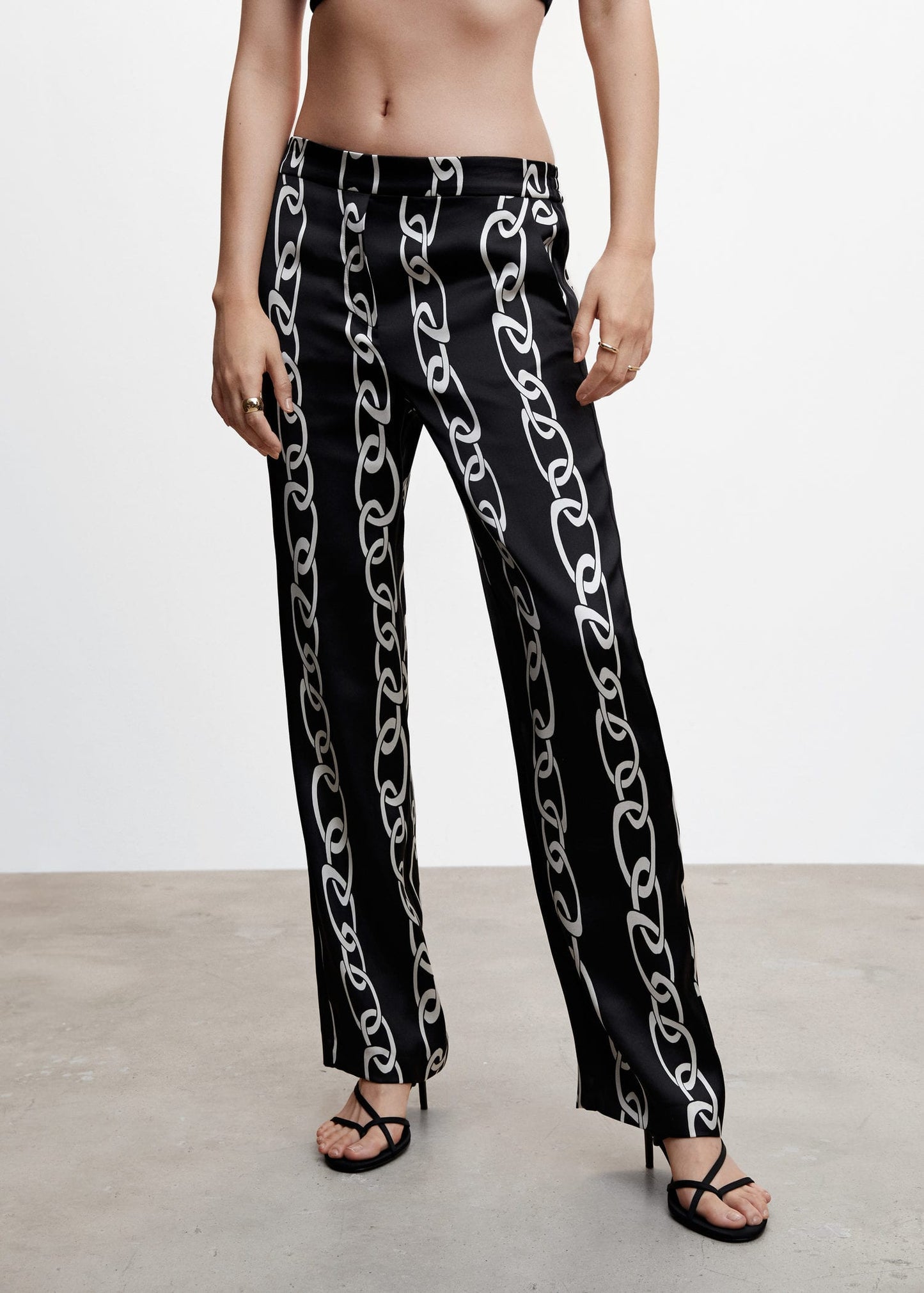 Pantalón Estampado Cadenas Negro