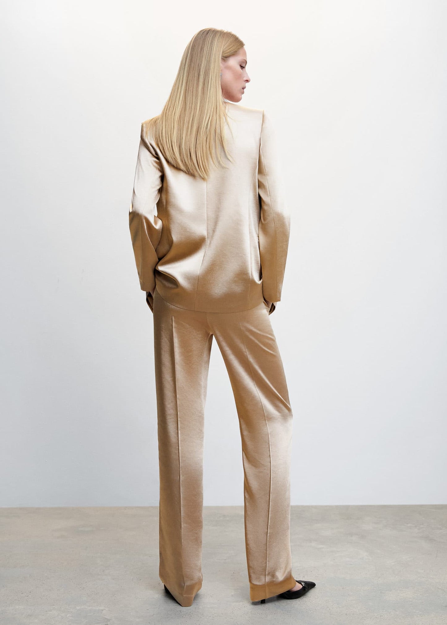 Blazer Satinado Beige