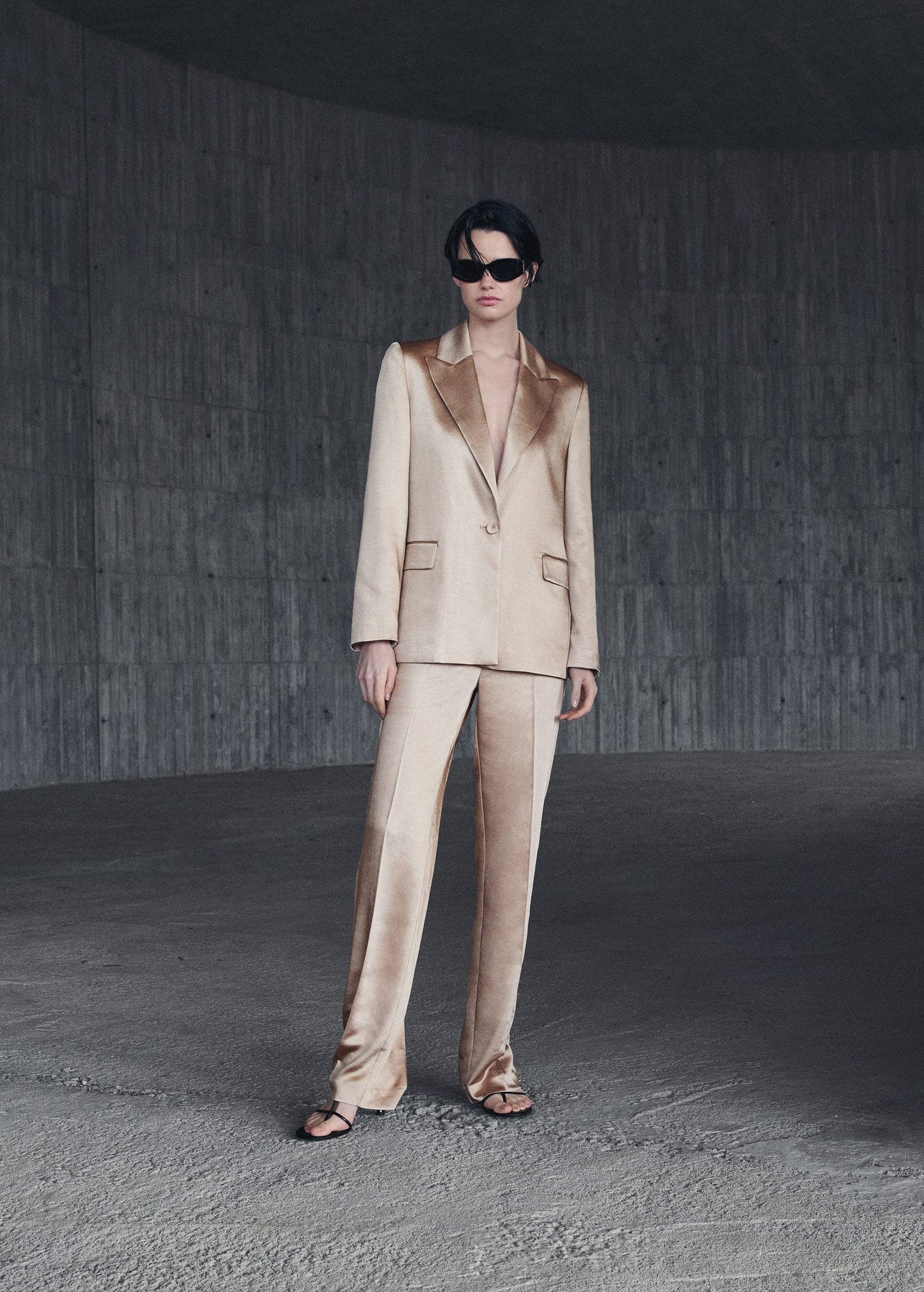 Pantalón Satinado Cintura Elástica Beige