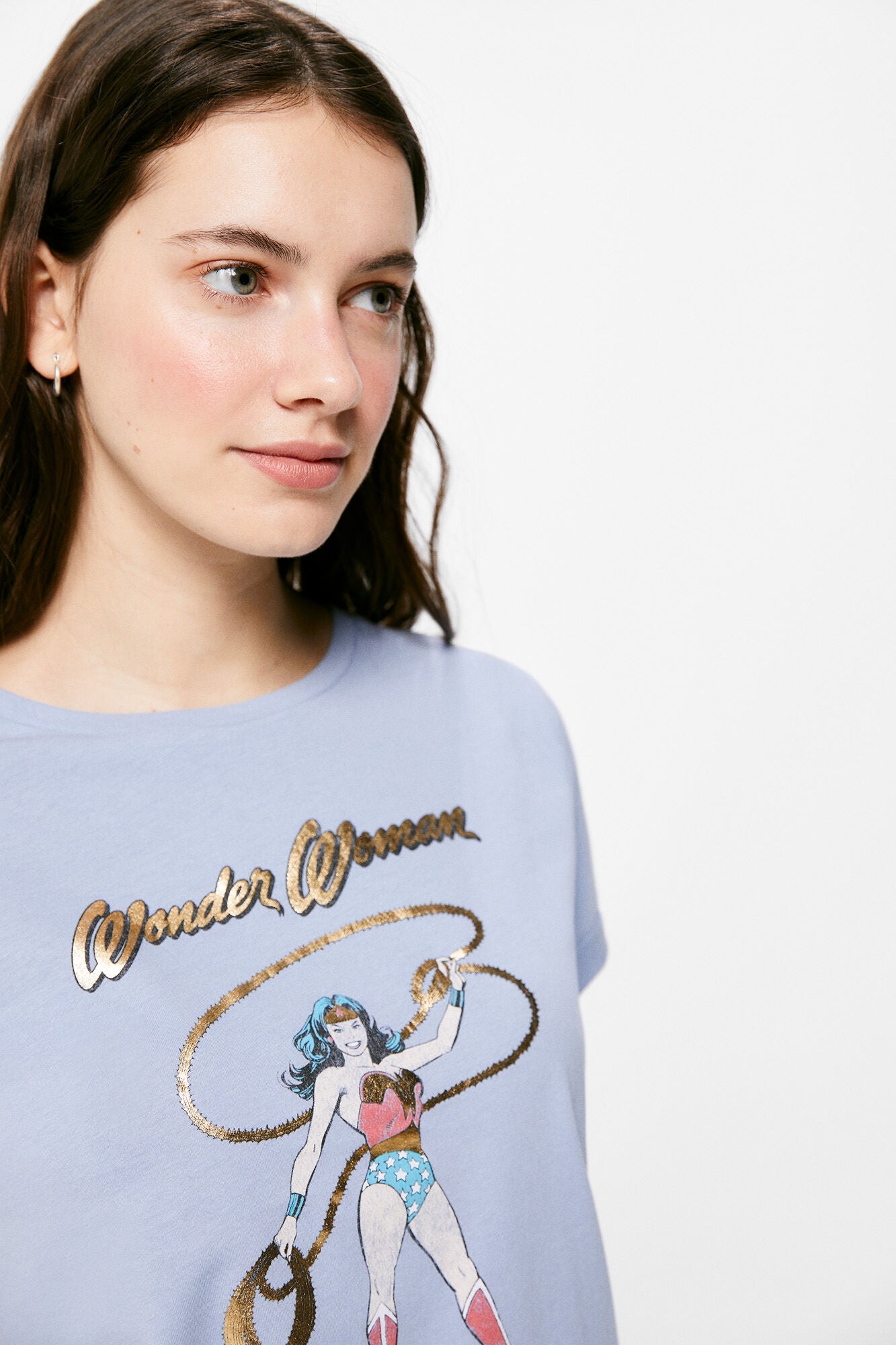 Camiseta Estampada Wonder Woman Celeste