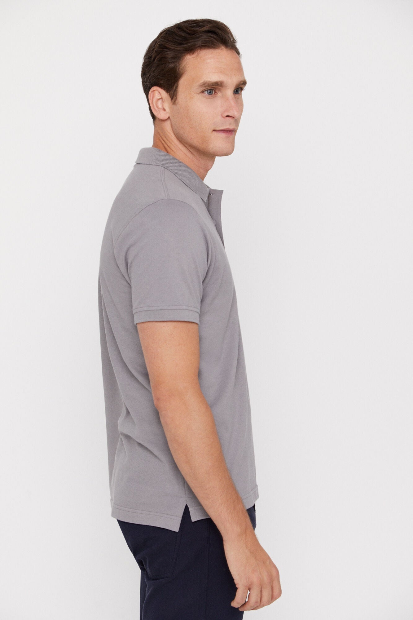 Polos Grey