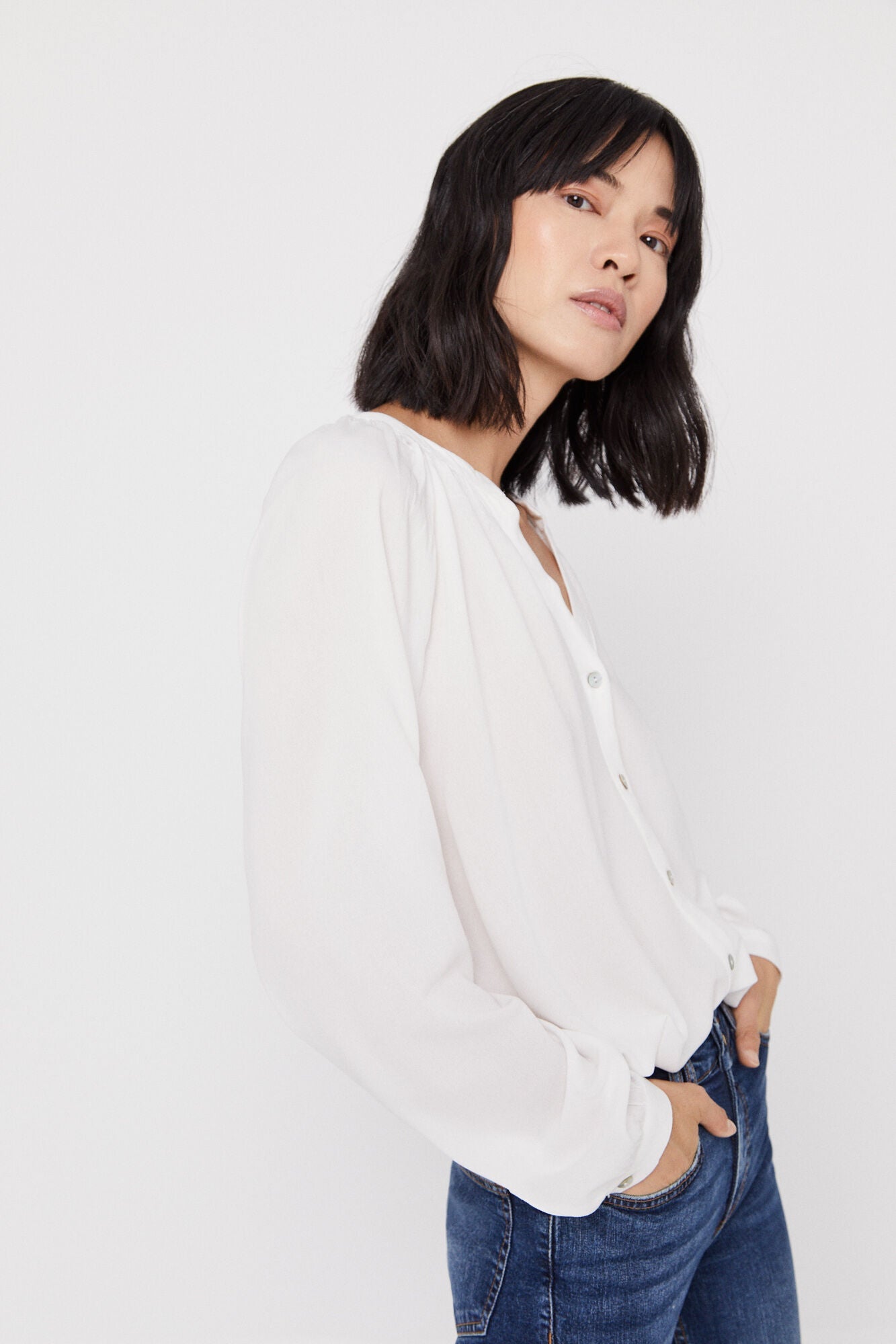 Blusas White