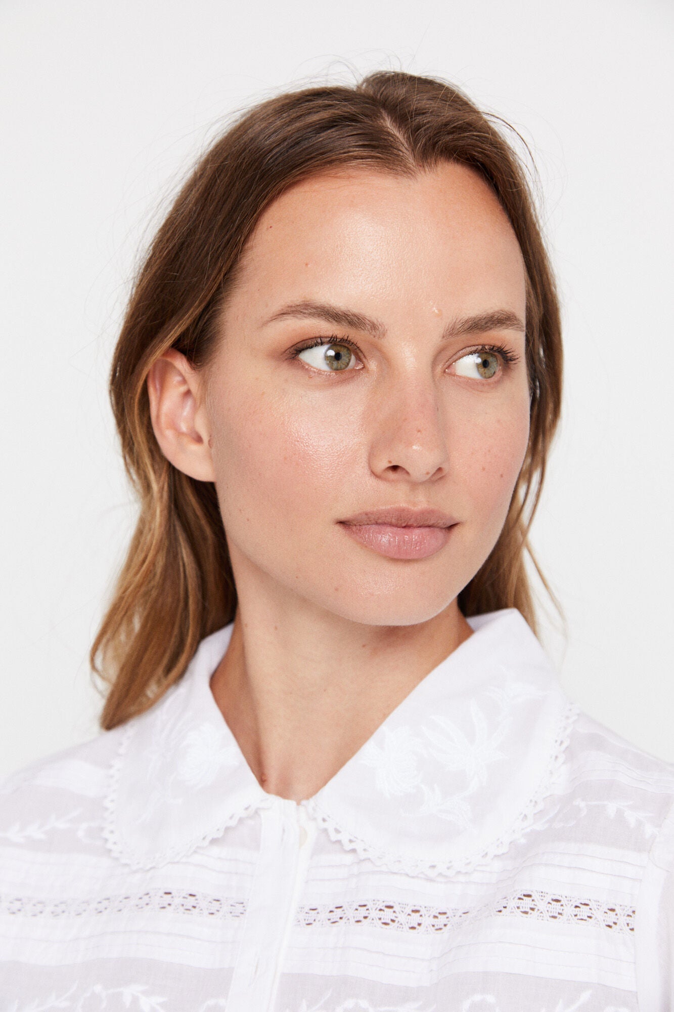 Blusas White