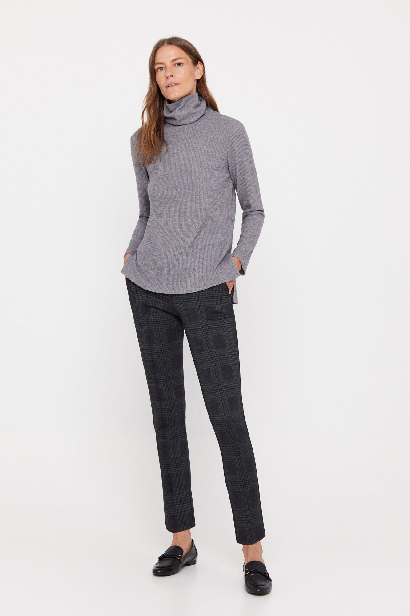 Pantalones Grey