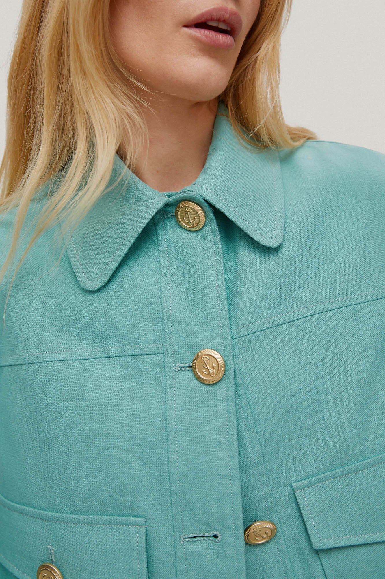 Jacket Corta Bolsillos Verde