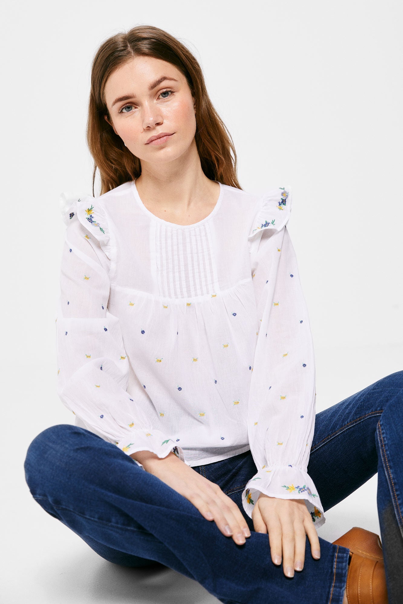Blusas White