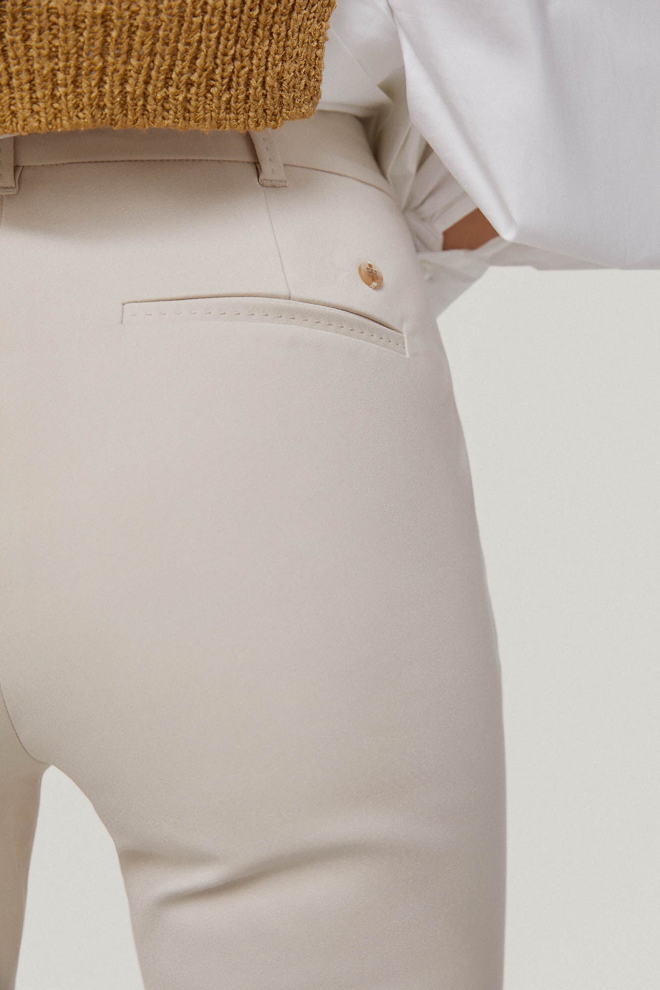Pantalones White