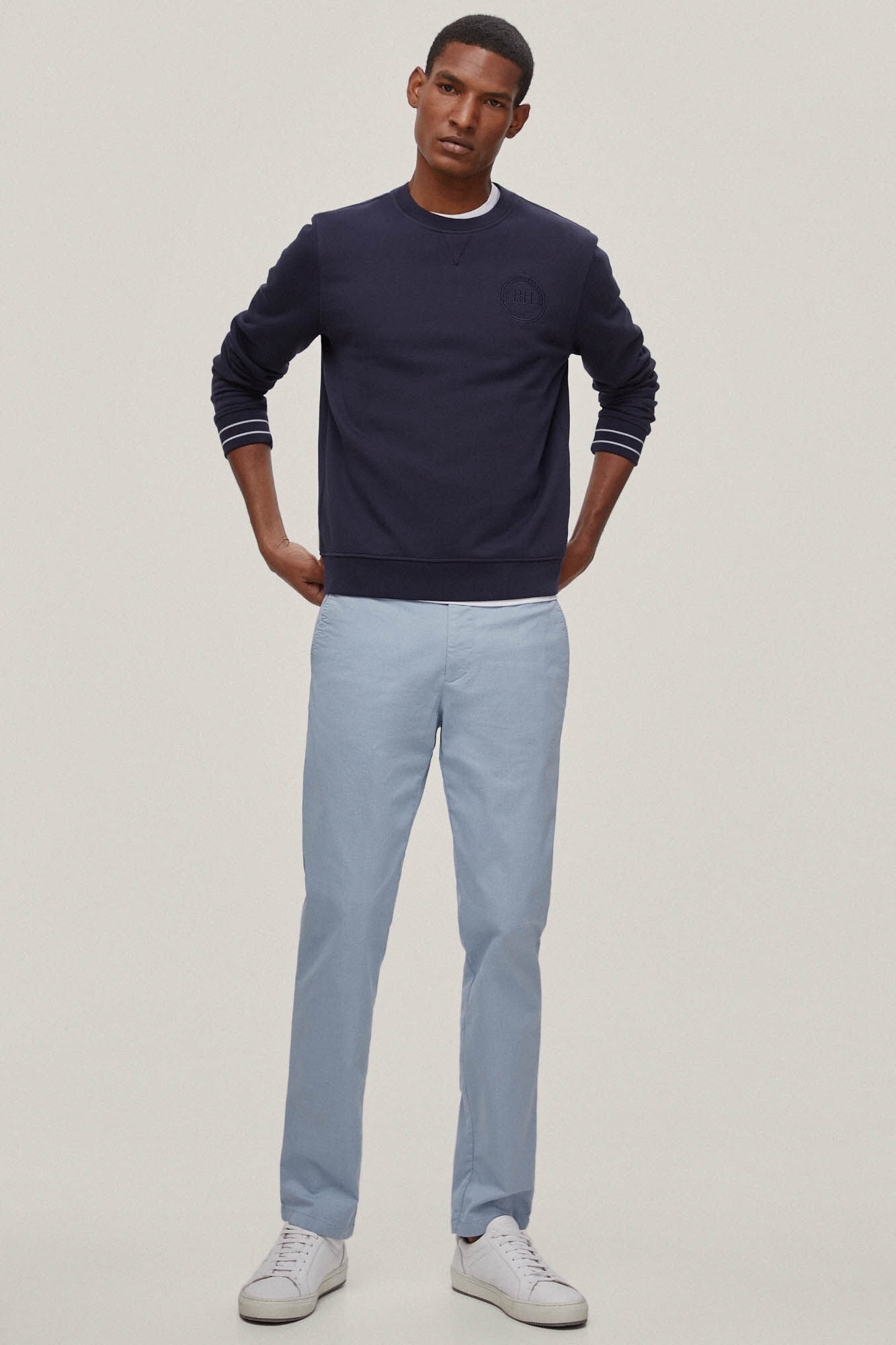Pantalón Chino Slim Fit Celeste