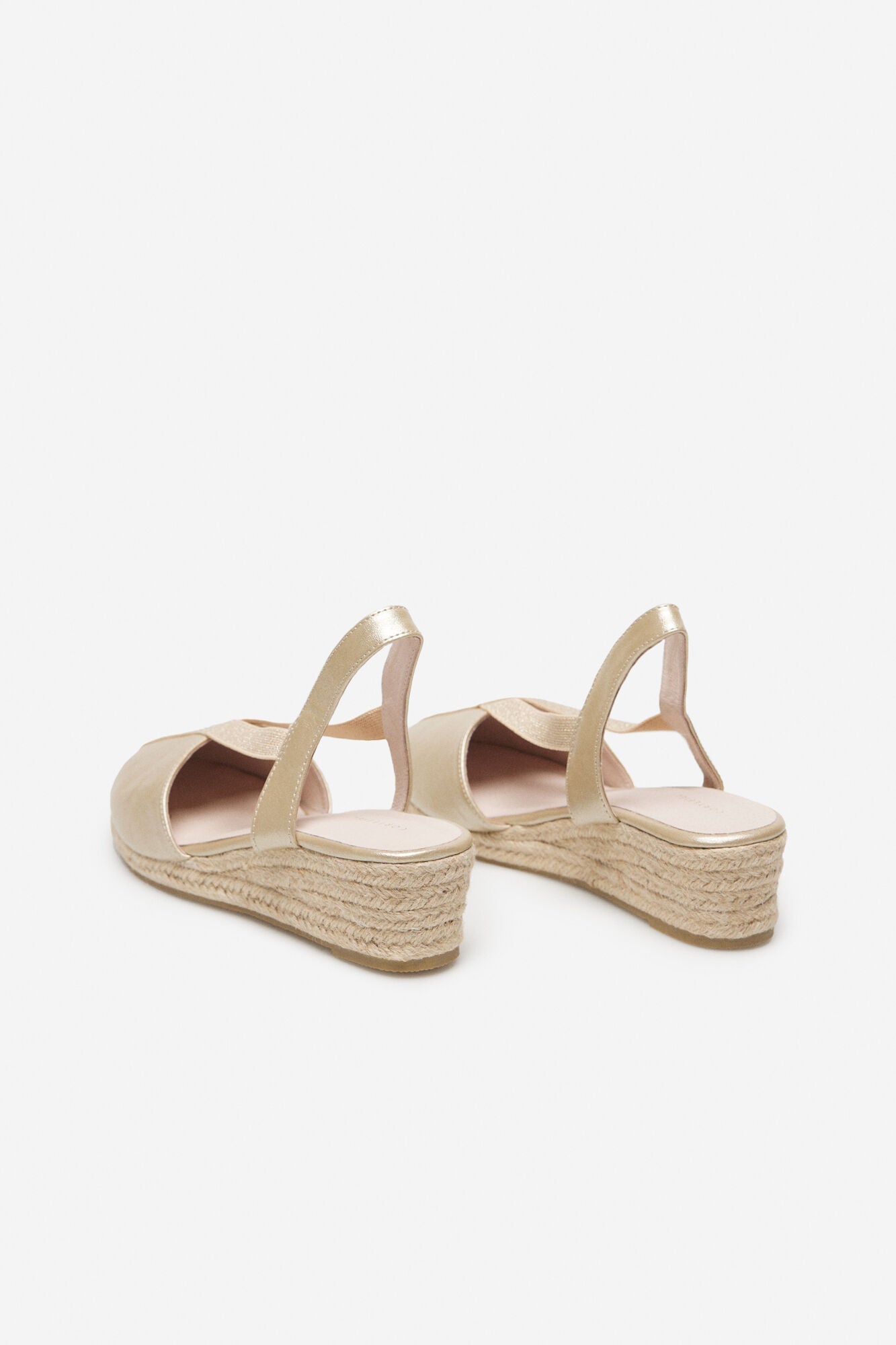 Zapato Cuña Dorado