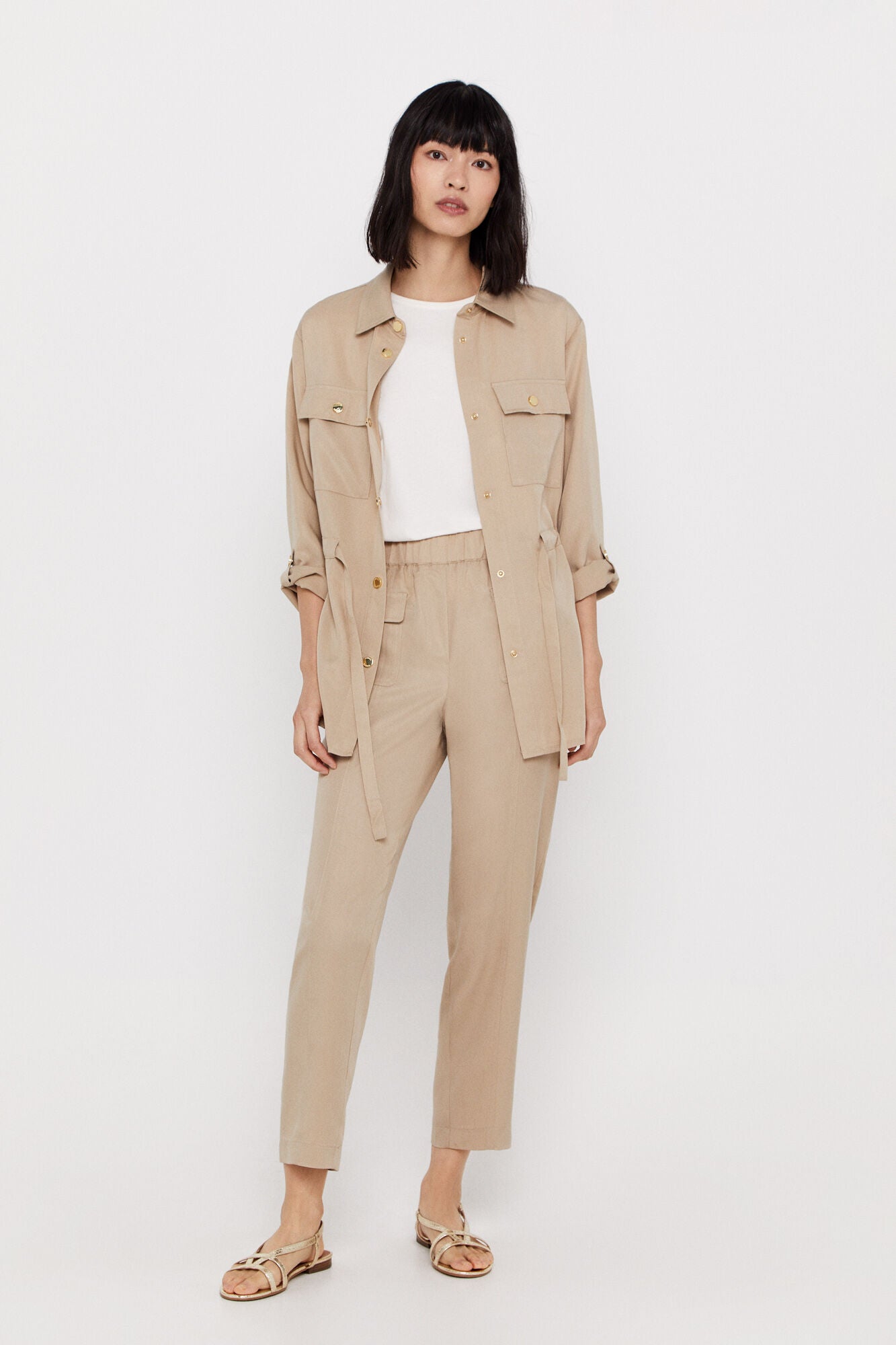 Pantalón Bolsillos Beige
