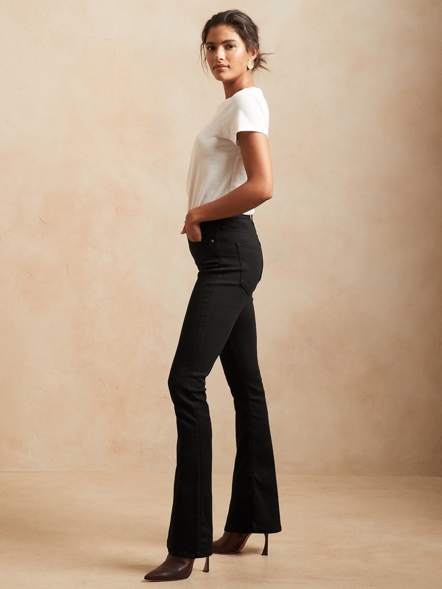 BR High-Rise Flare Soft Sculpt Jean - Black