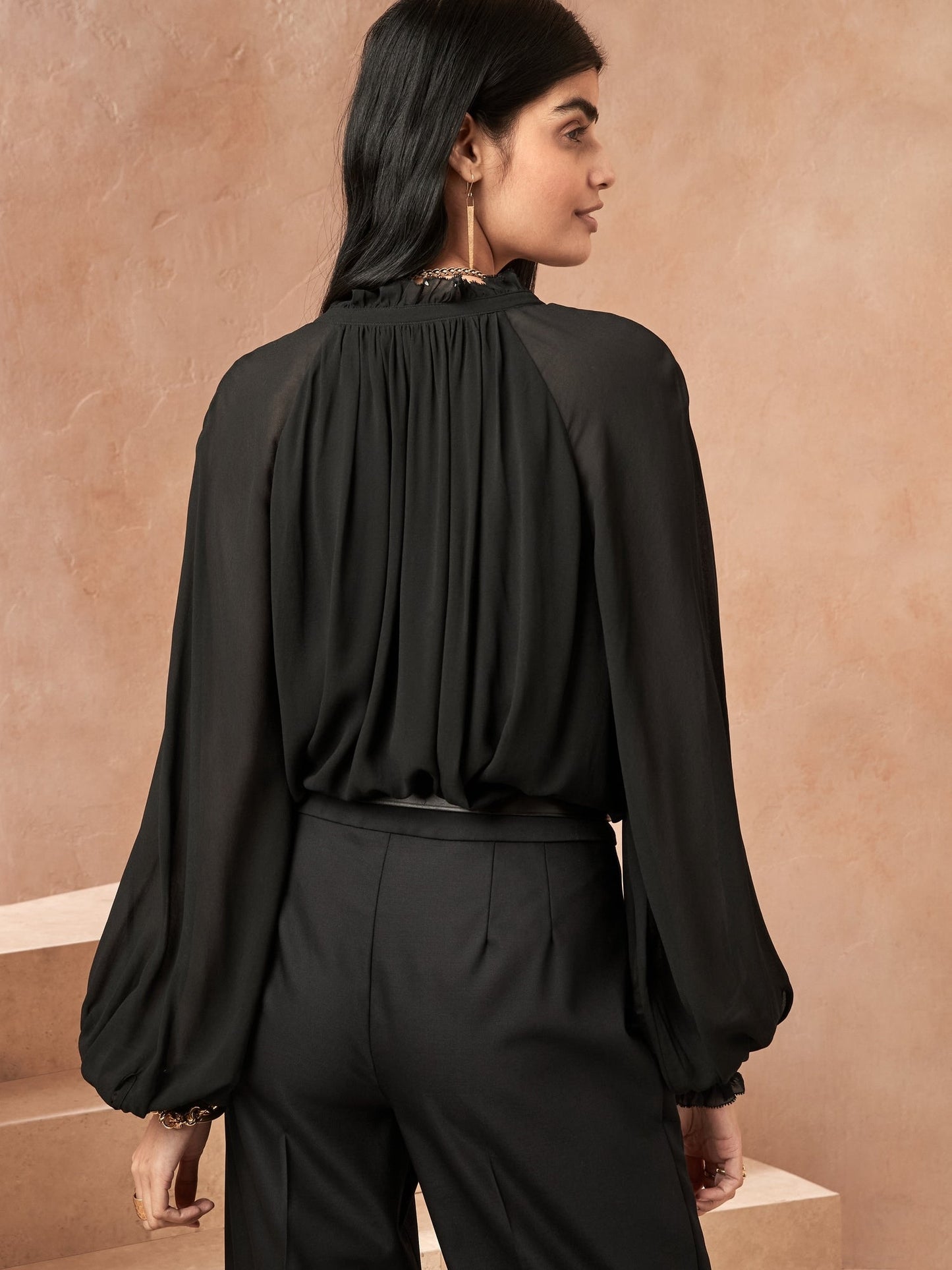 BR Balloon-Sleeve Top - Black