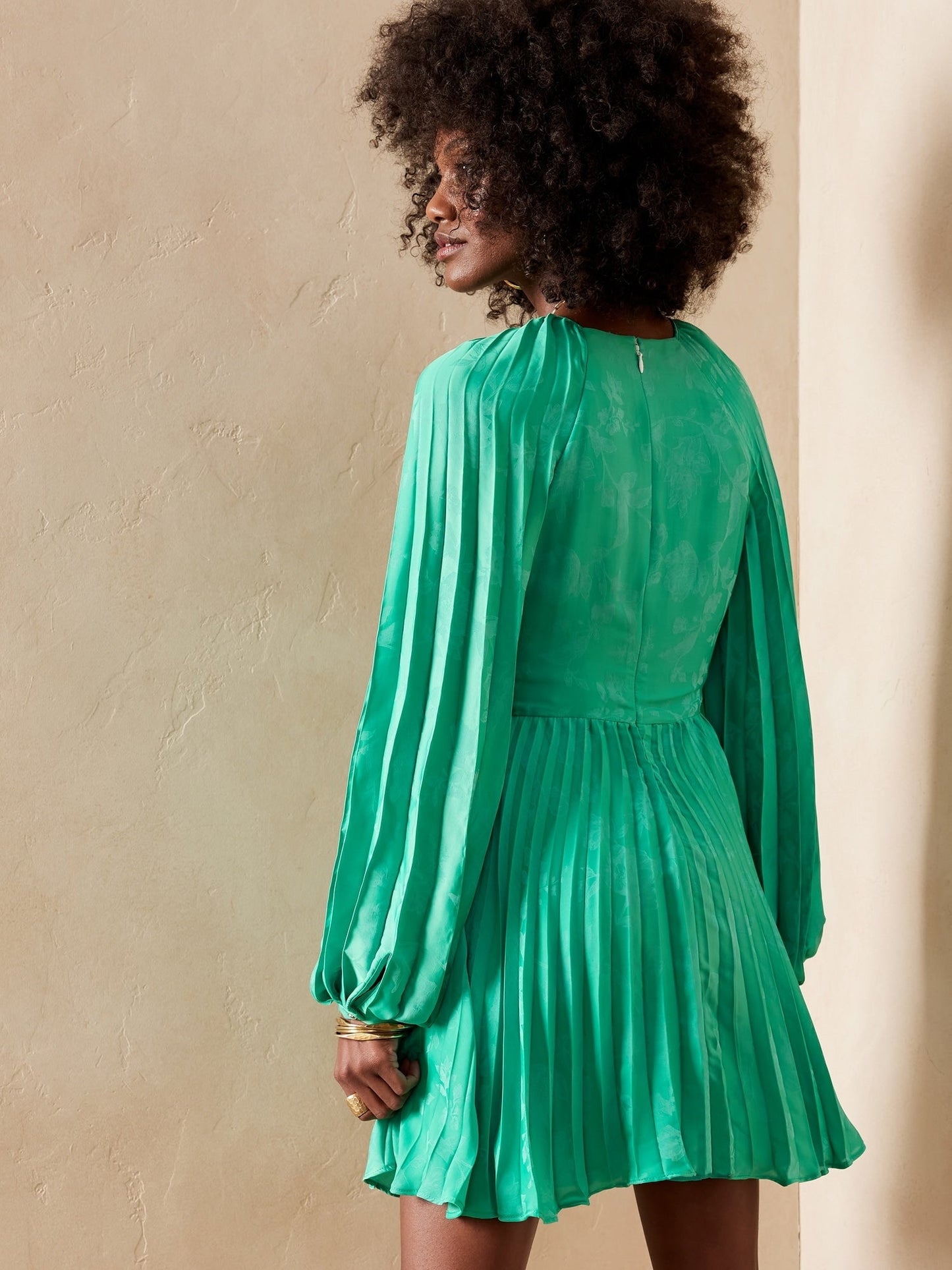 BR Pleated Mini Dress - Cabana Green
