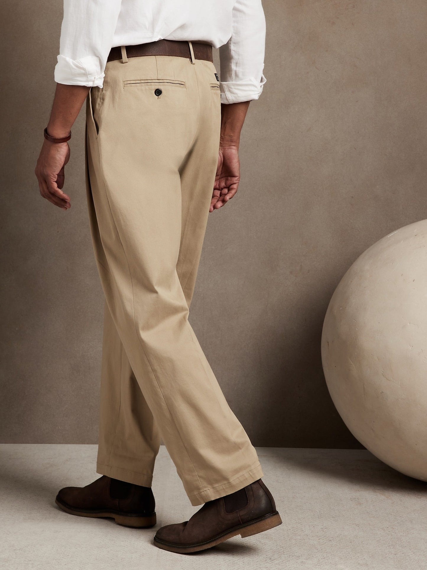 BR ARCHIVES Smithfield Pleated Rapid Movement Chino