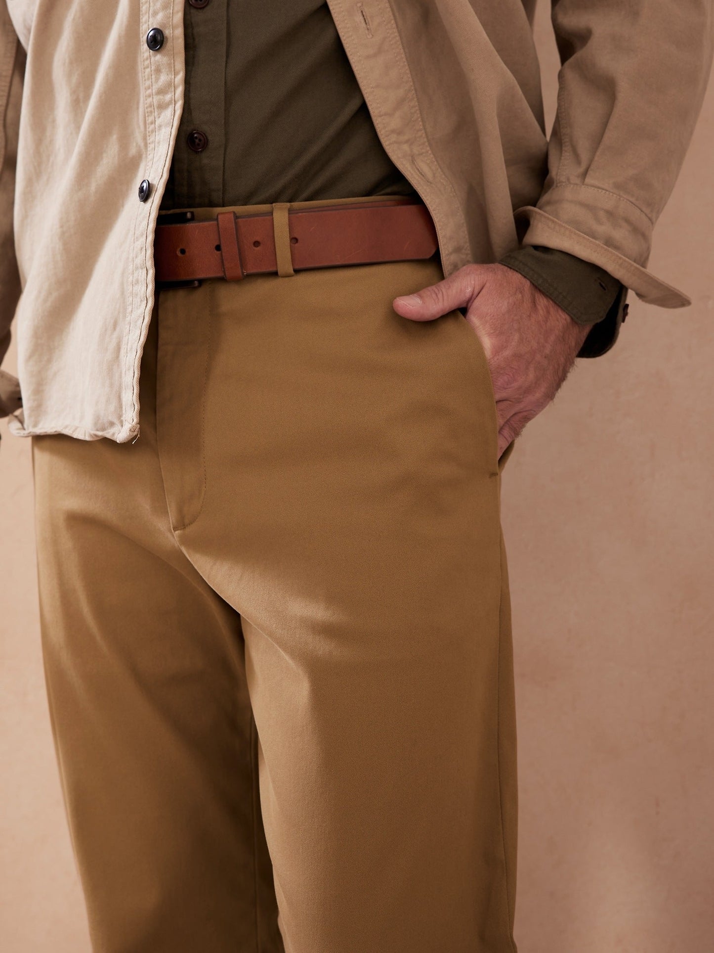 BR ARCHIVES Dawson Relaxed Rapid Movement Chino