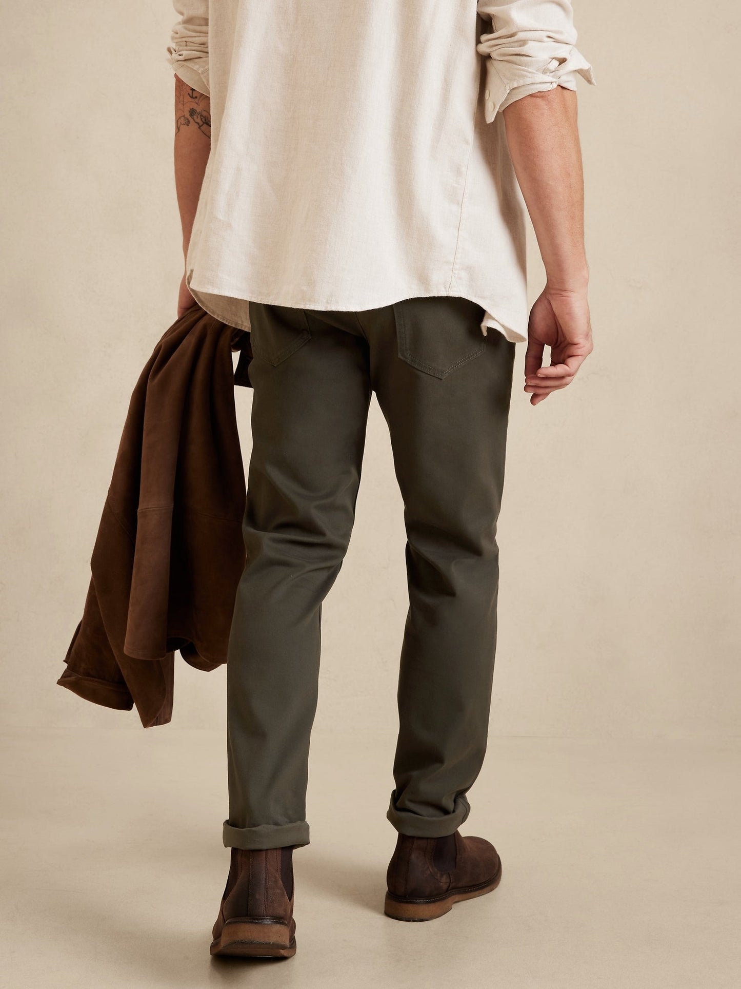 Slim Traveler Pant