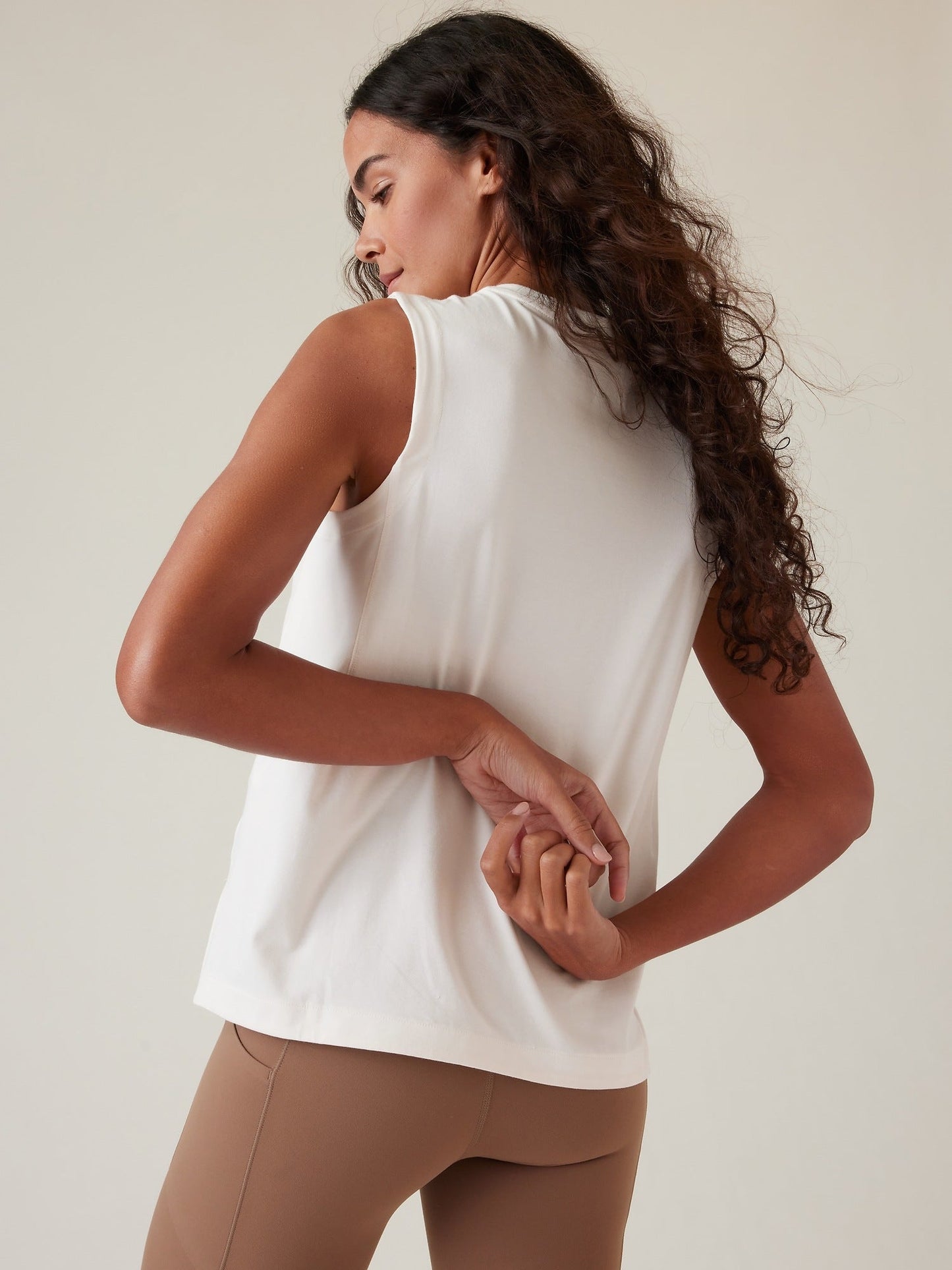 Effortless Tank White